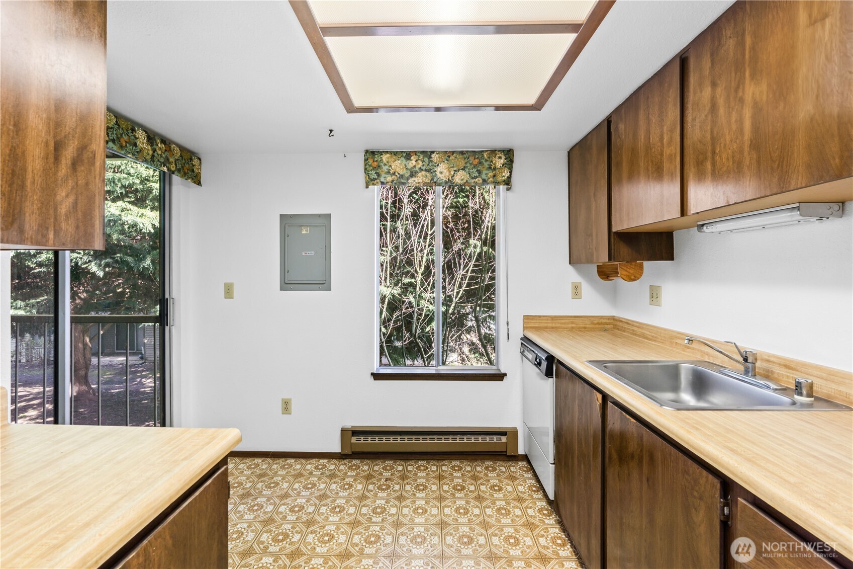 17529 151st Avenue SE Unit: 7-11