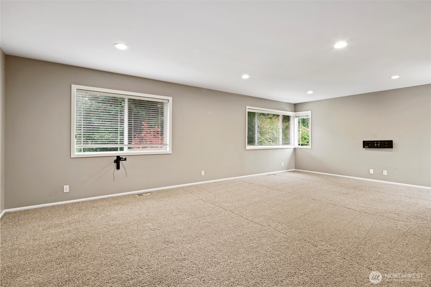 23926 SE 8th Place