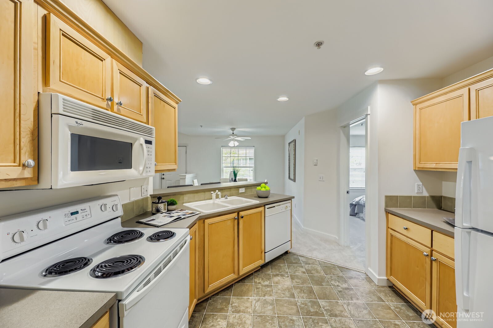 10630 221st Lane NE Unit: 204