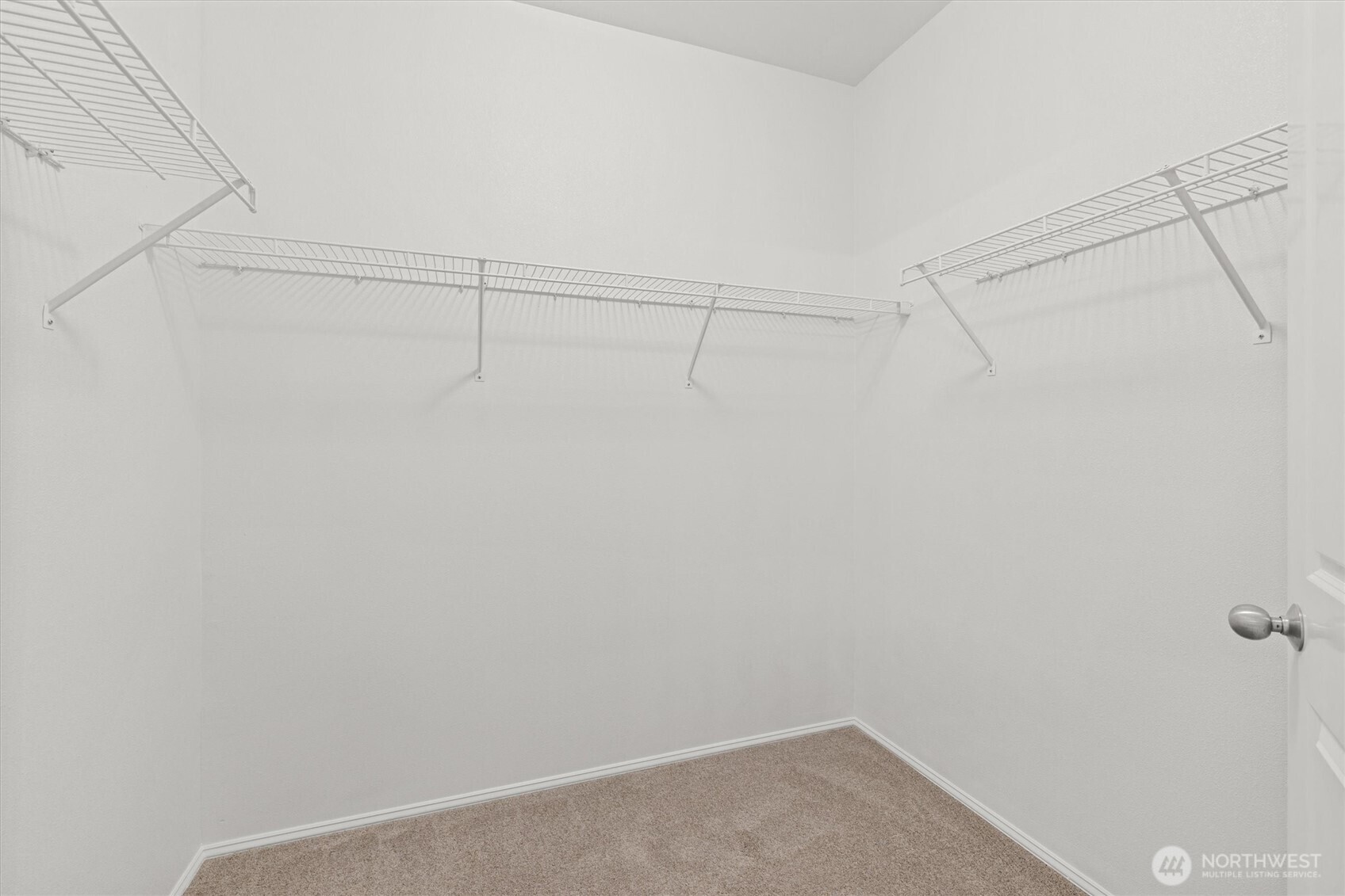 573 241st Lane SE Unit: #4