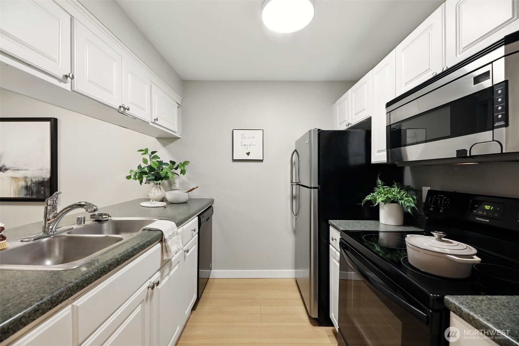 3233 NE 12th Street Unit: 207