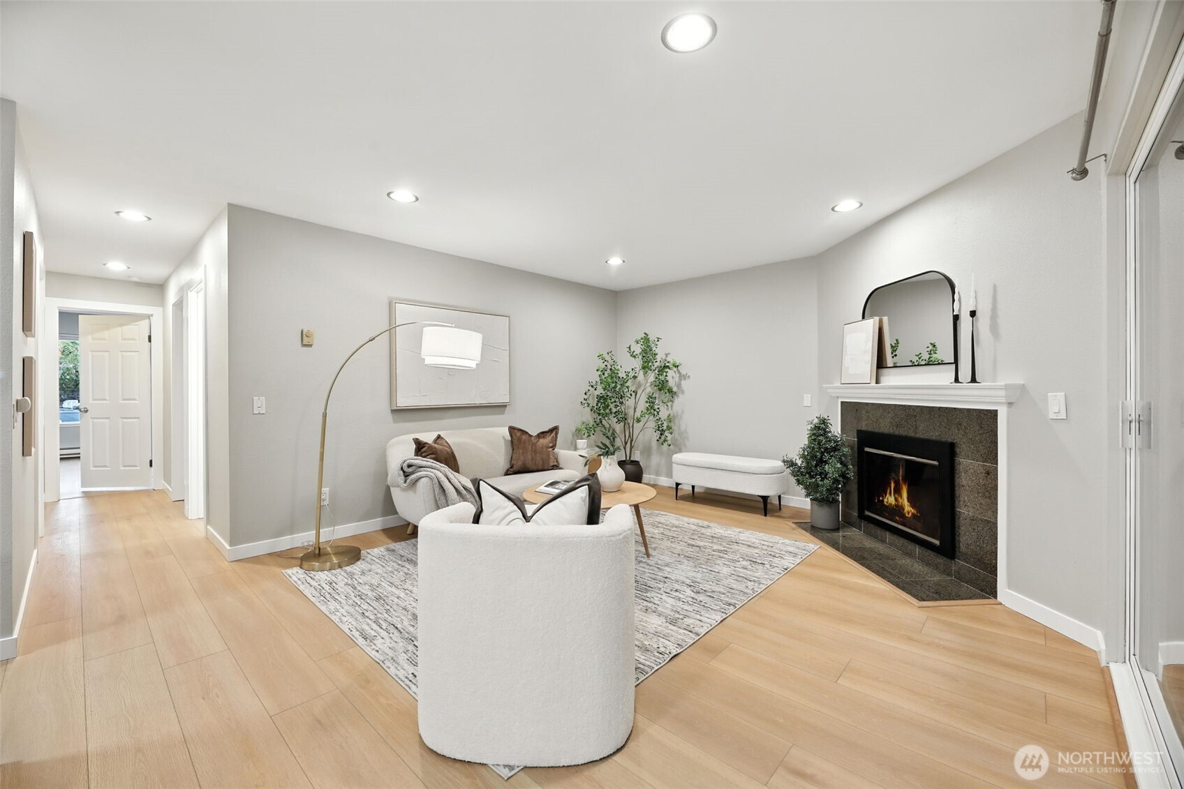 3233 NE 12th Street Unit: 207