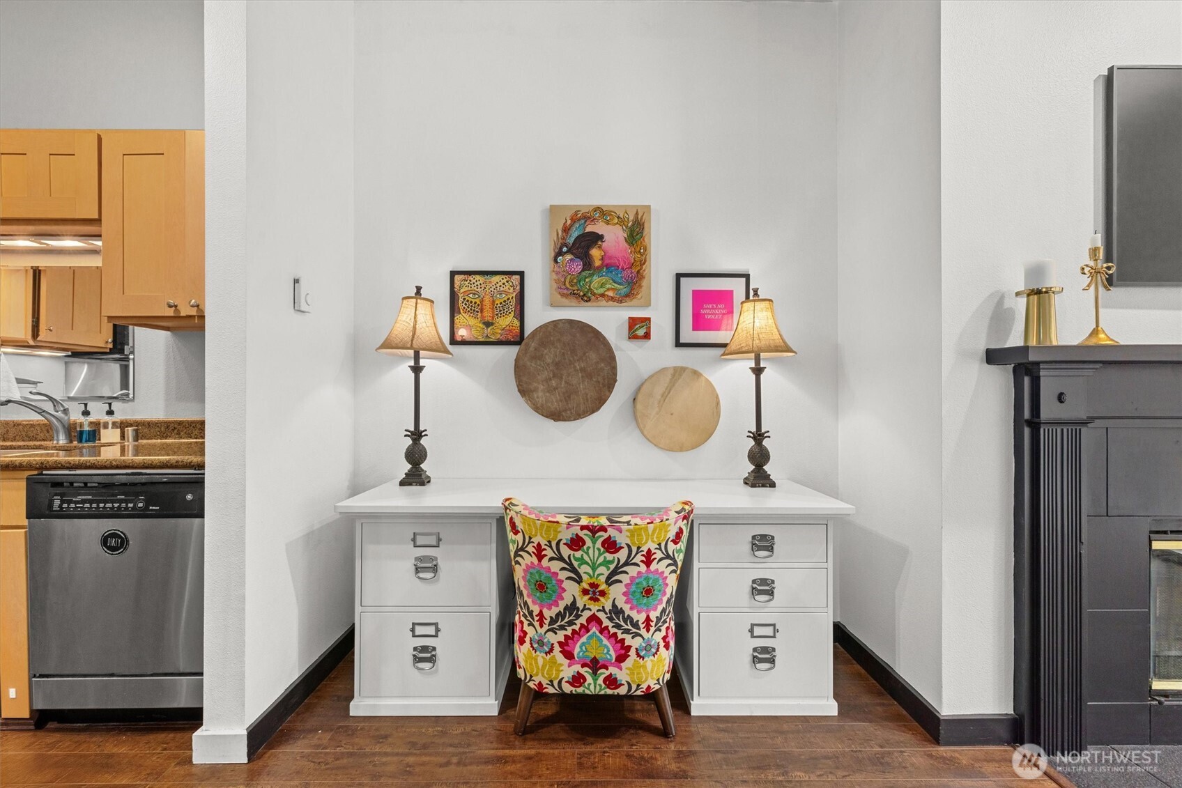 526 1st Avenue S Unit: 404