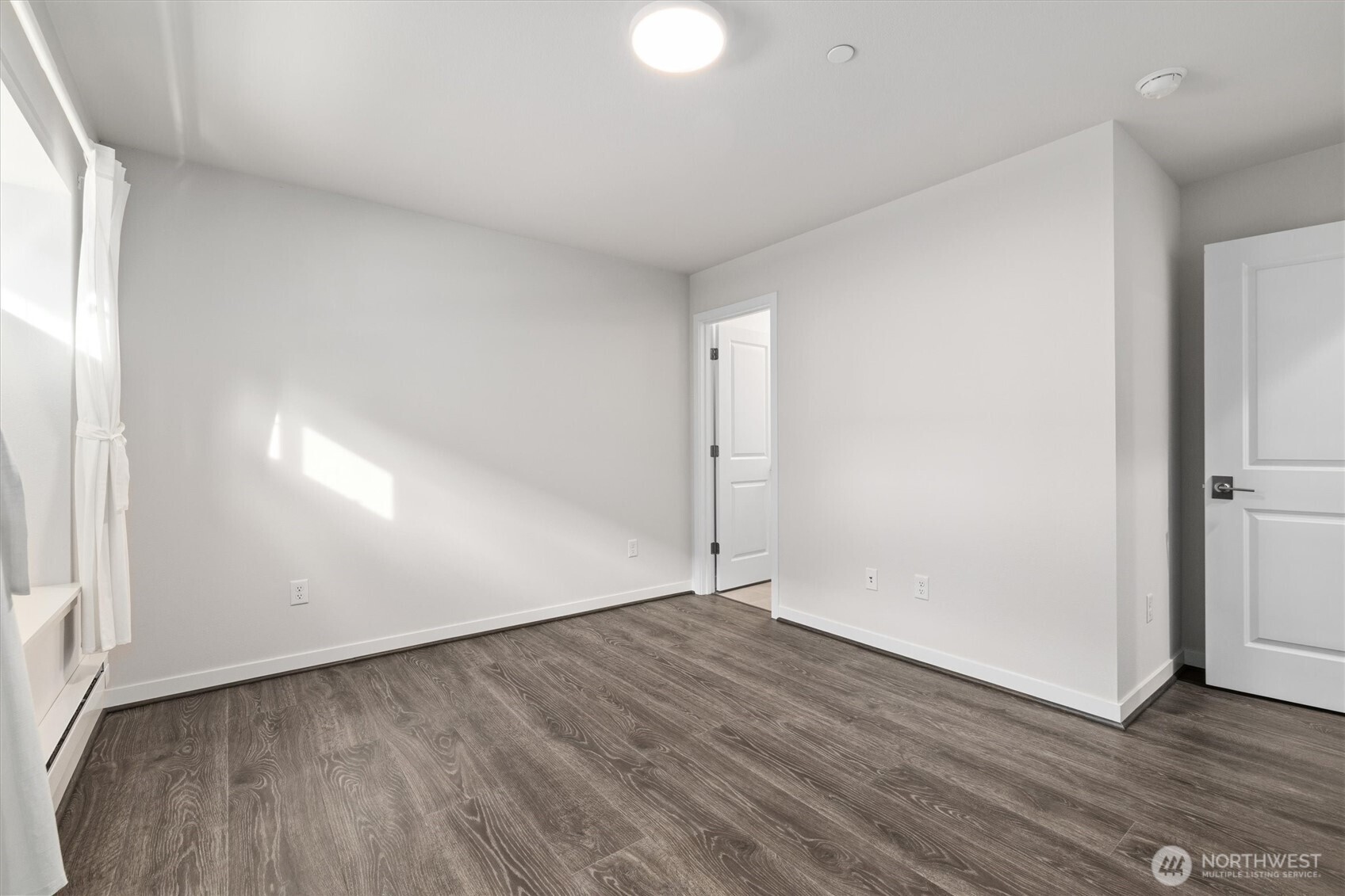 964 7th Avenue NE Unit: #2.4