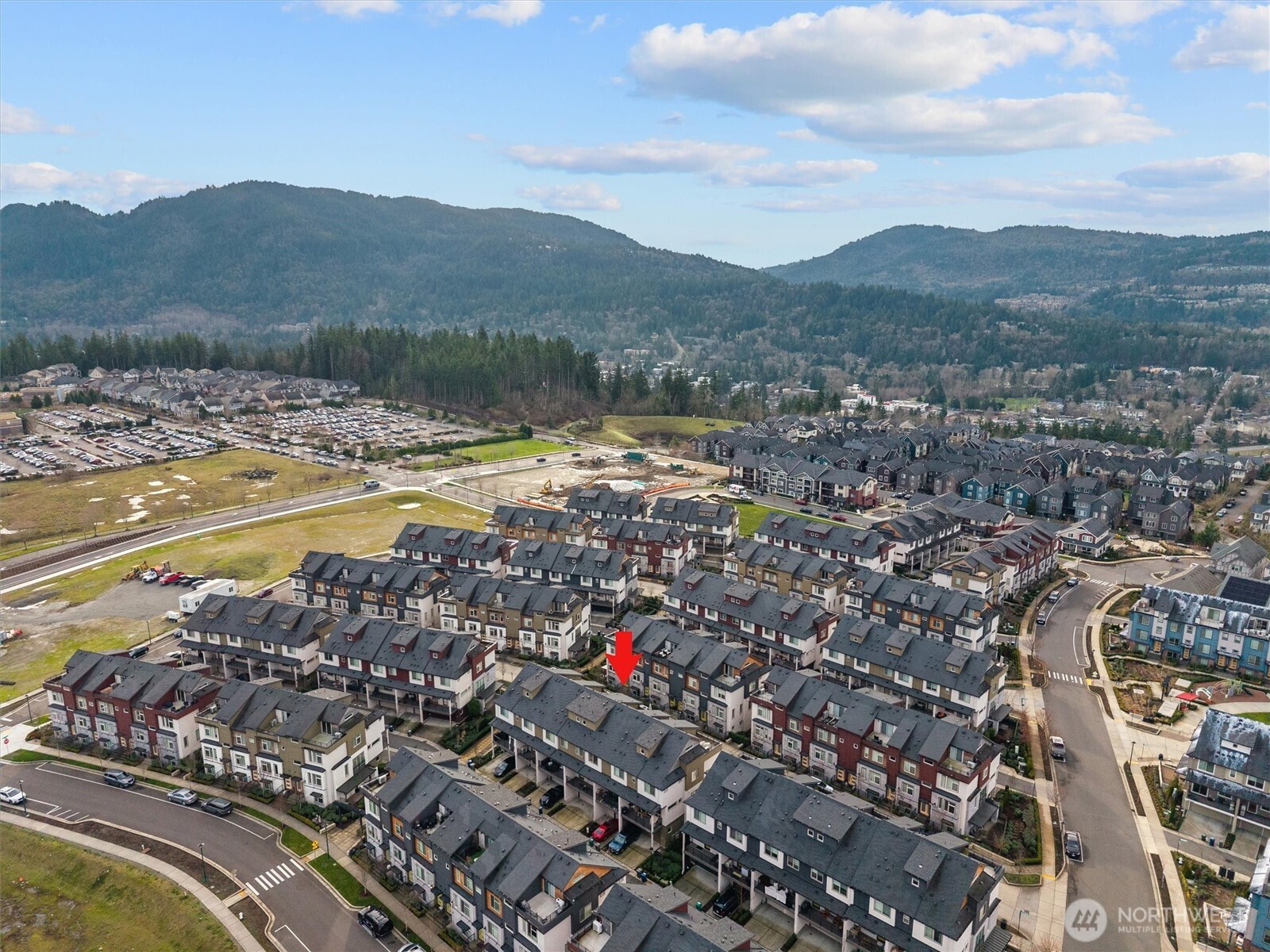 964 7th Avenue NE Unit: #2.4