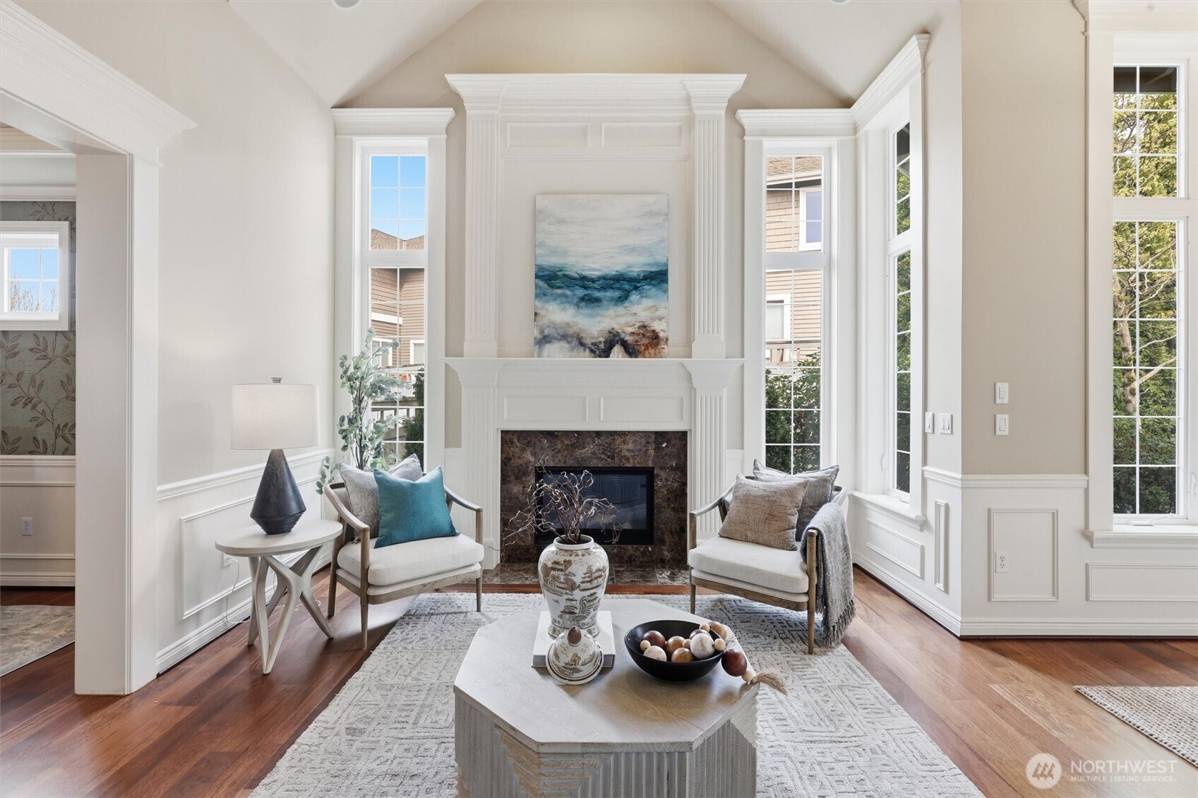 2734 NE Daphne Street