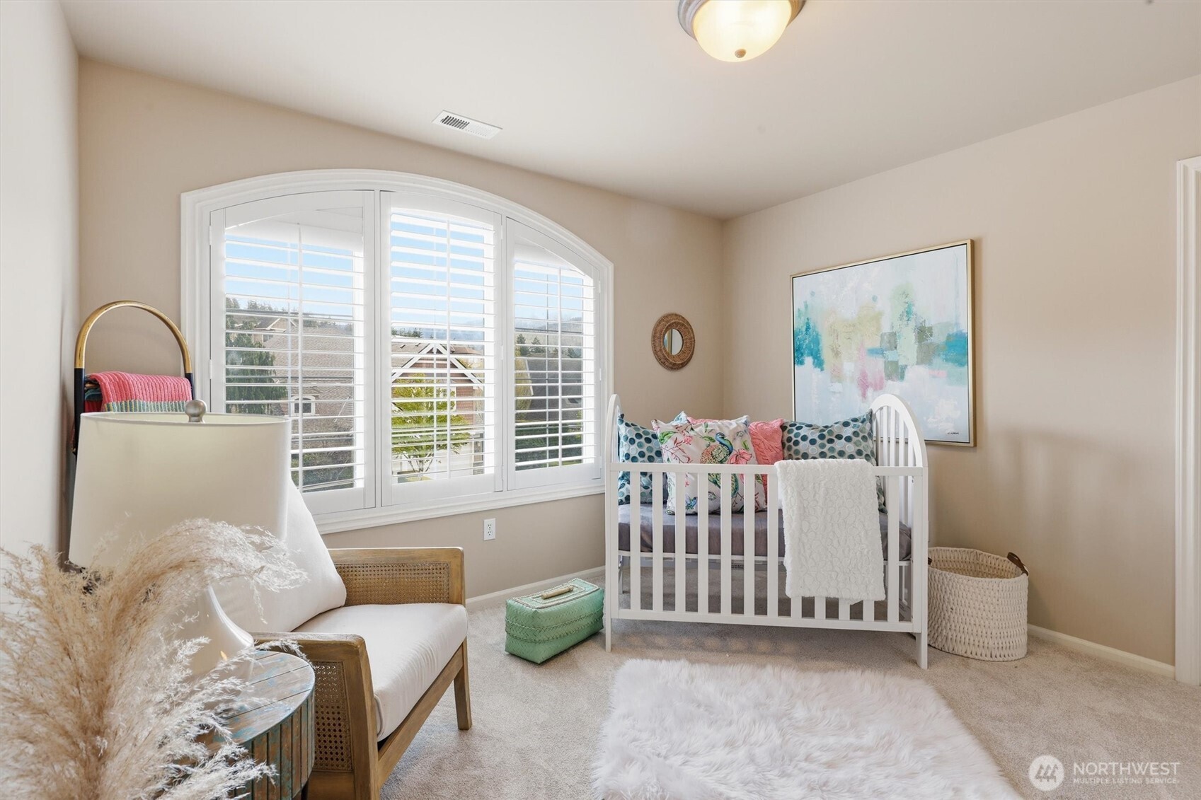 2734 NE Daphne Street