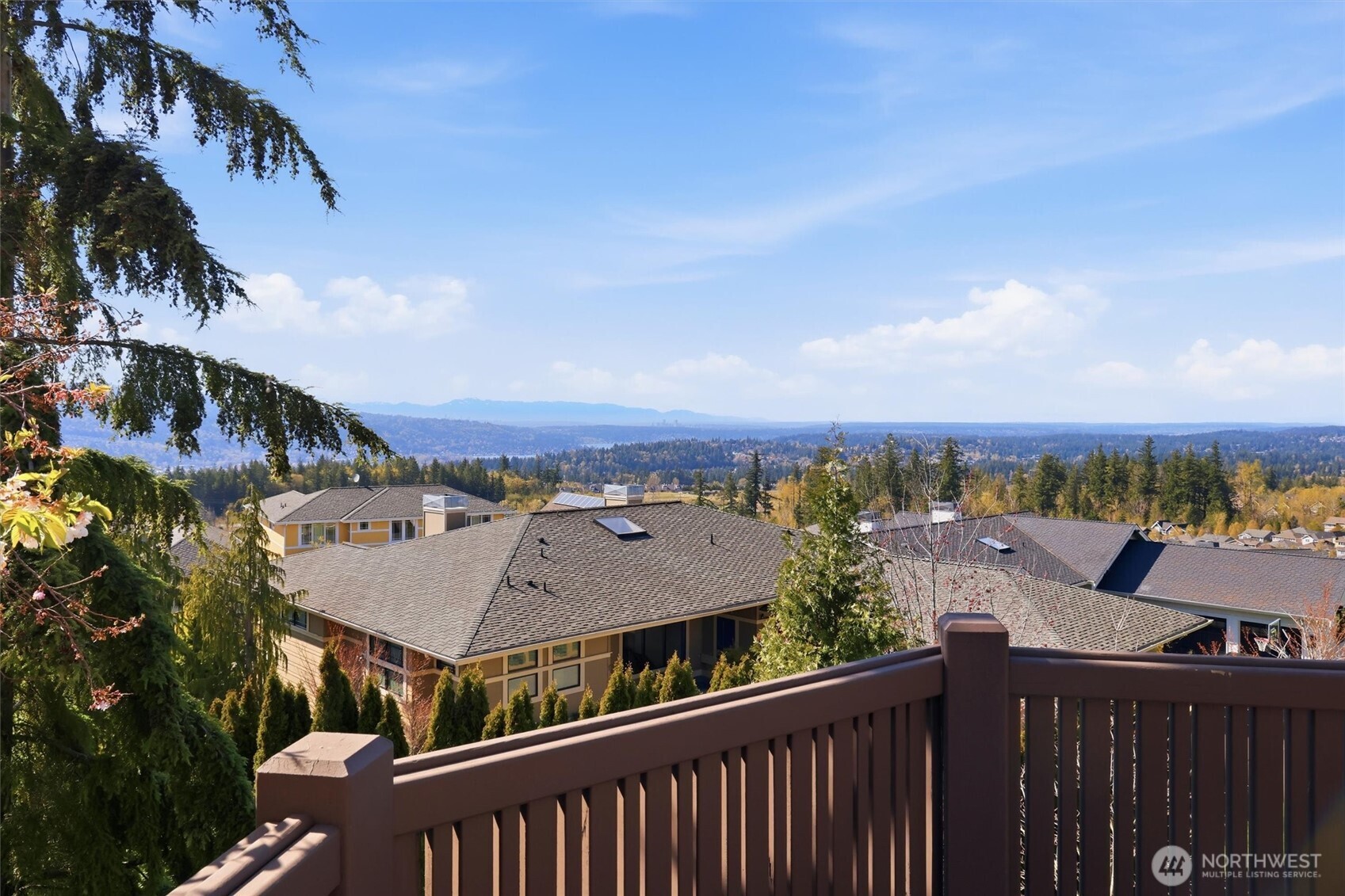 2734 NE Daphne Street