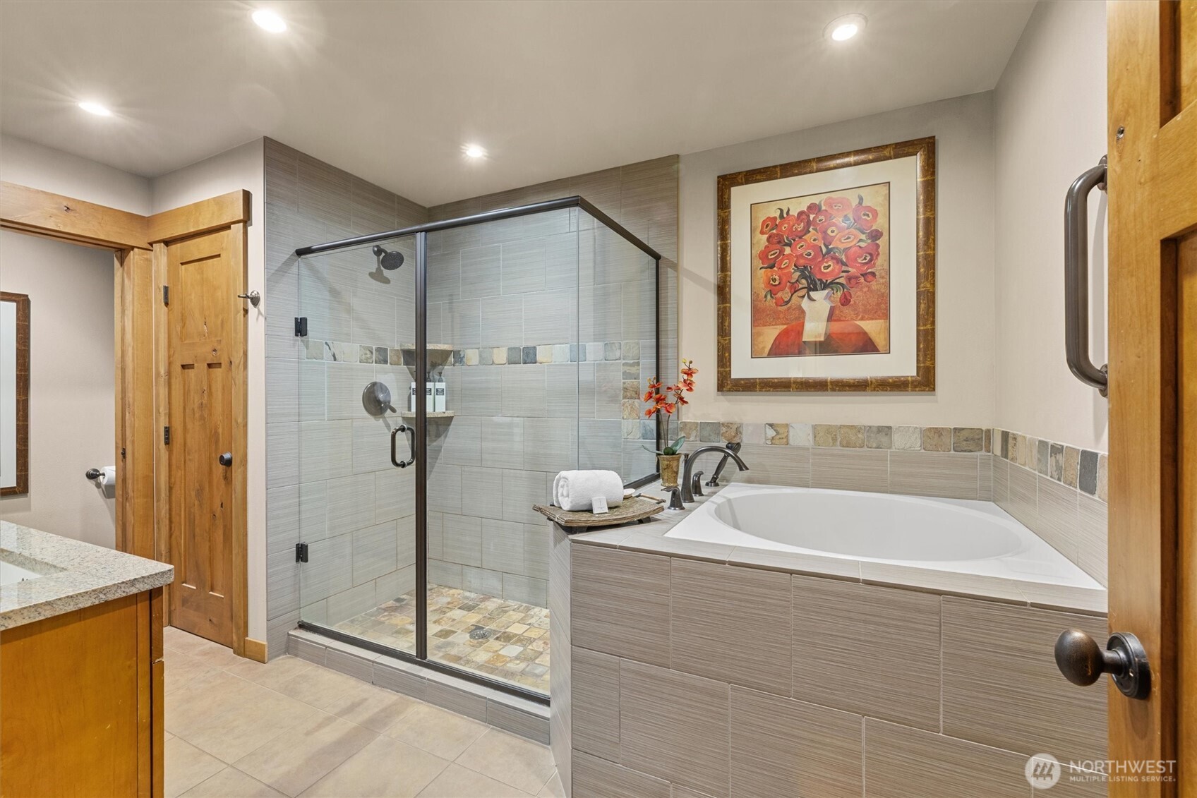 3770 Suncadia Trail Unit: 102