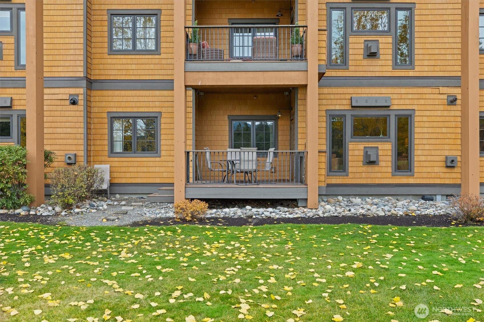 3770 Suncadia Trail Unit: 102