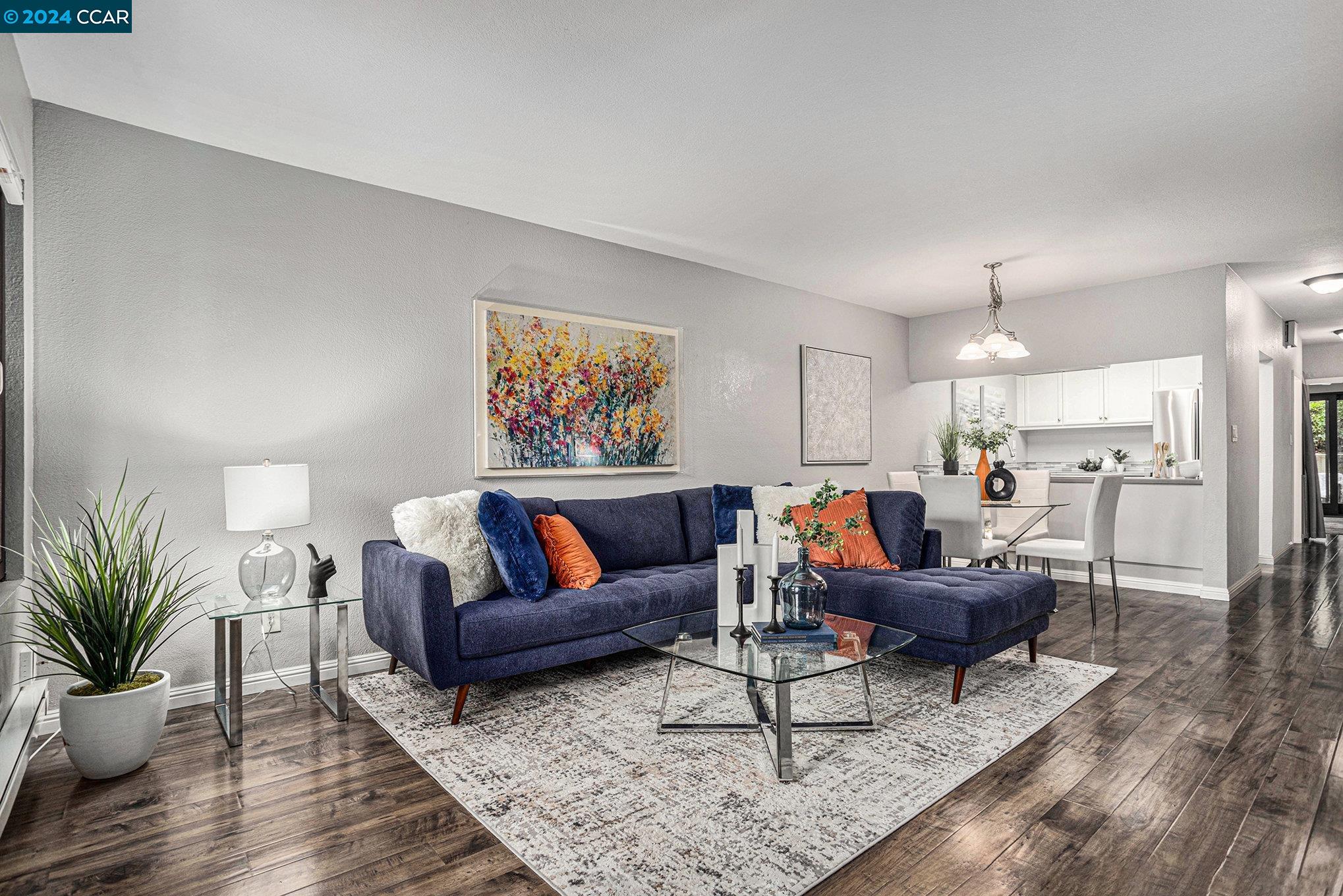 400 Suntree Ln # 404