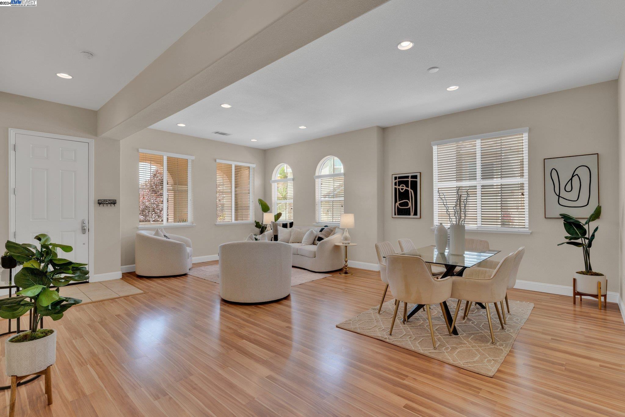 5216 Skyler Ct