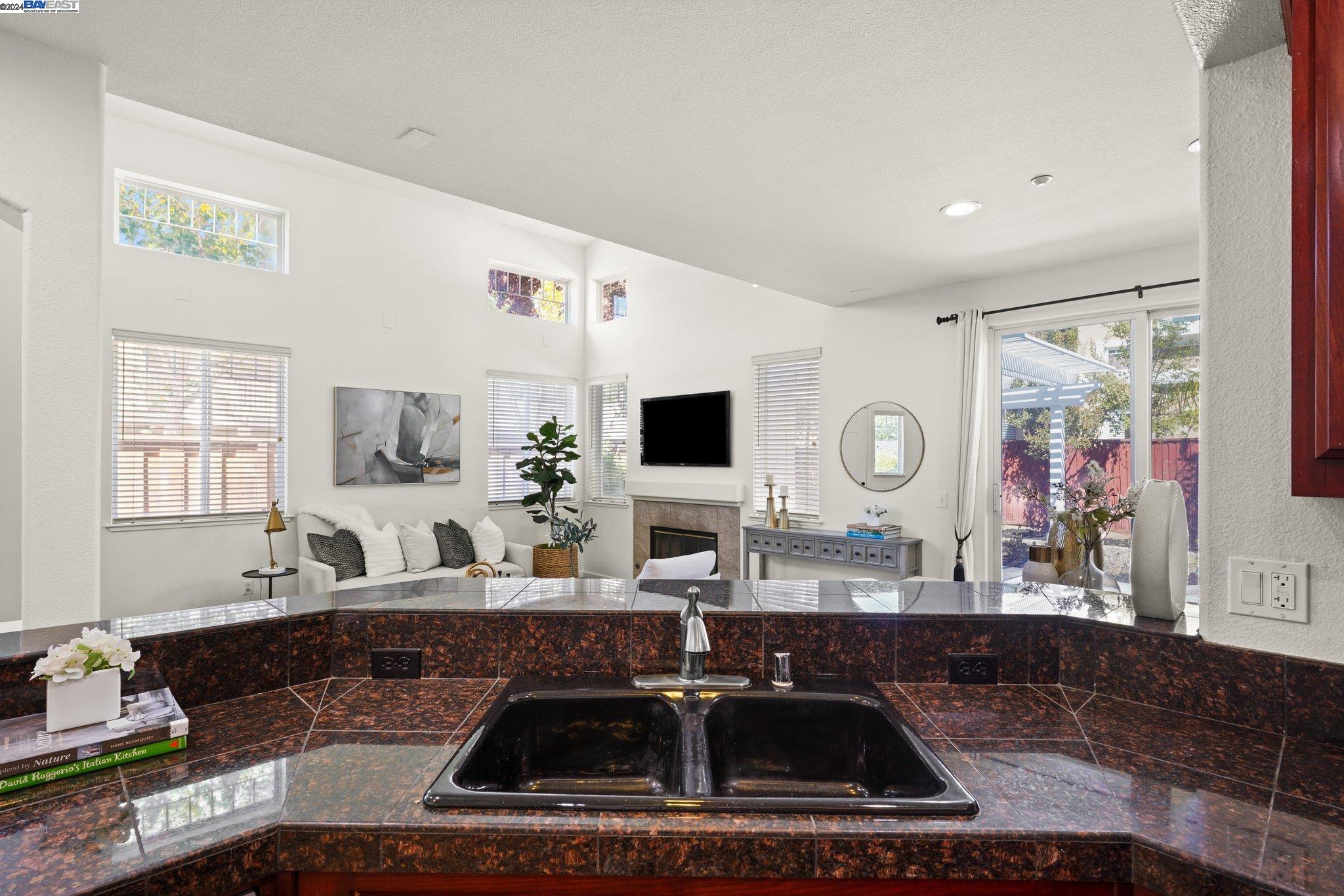 899 Havasu Ct