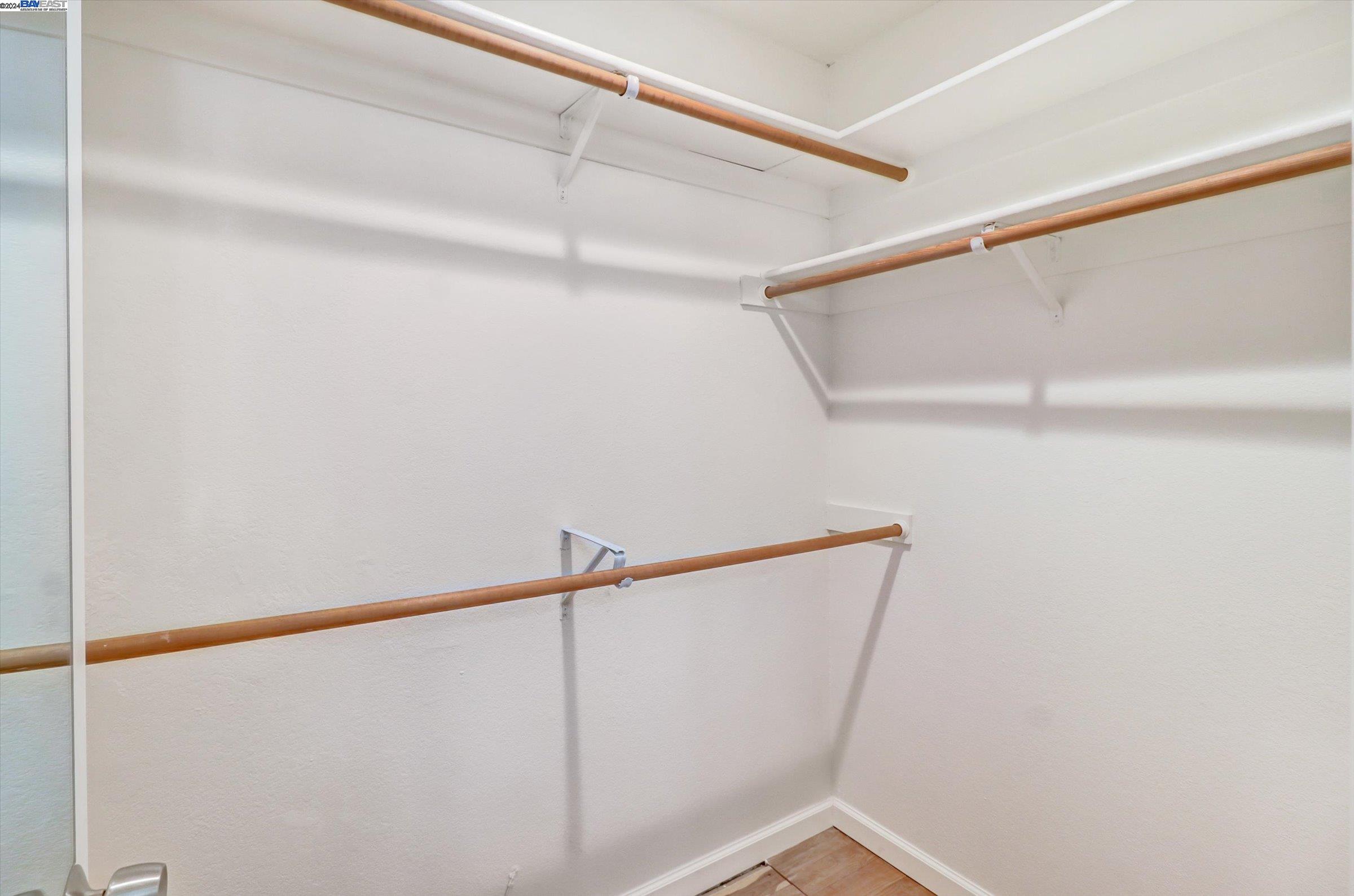 410 Canyon Woods Pl Unit: E