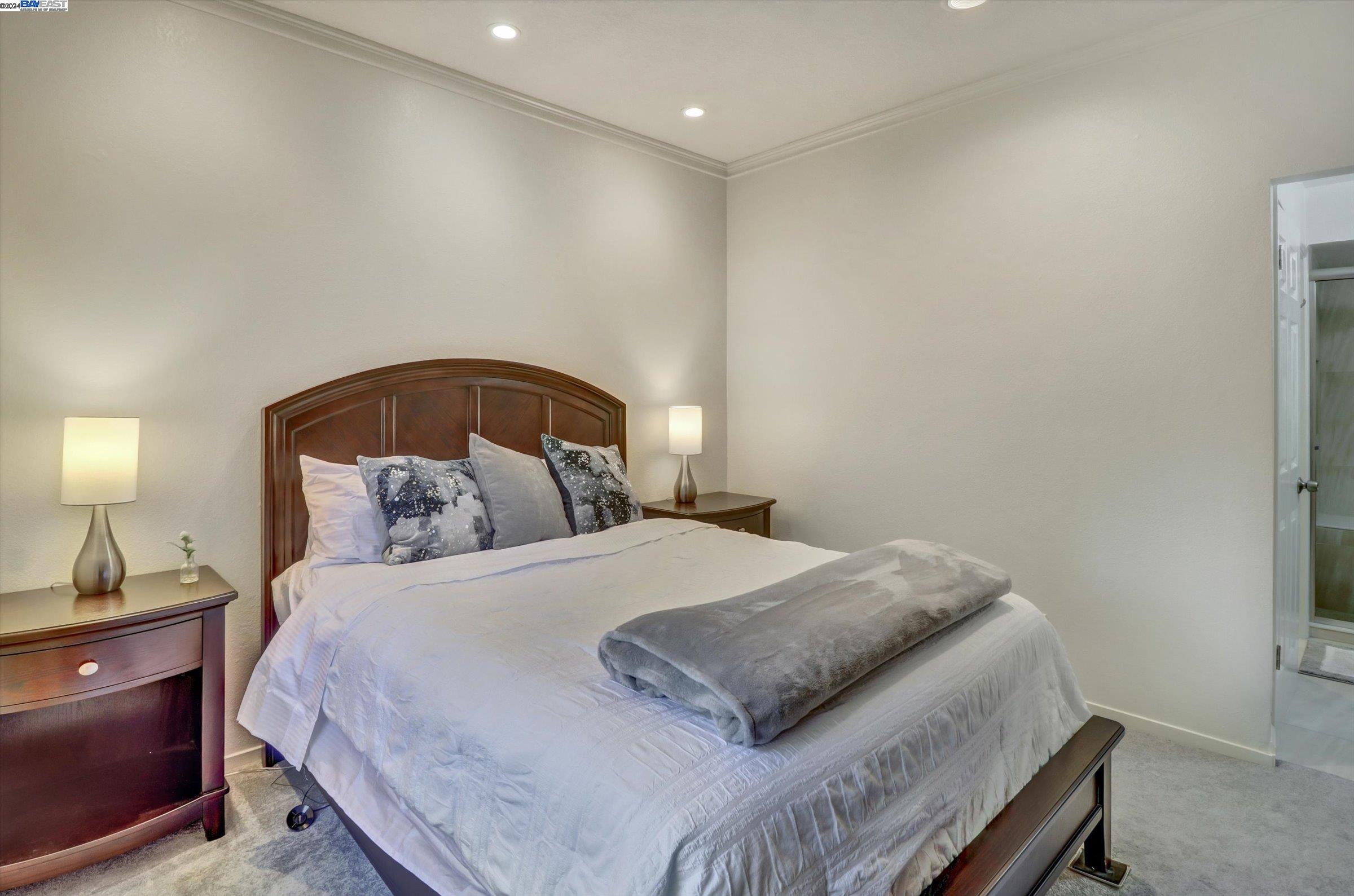 410 Canyon Woods Pl Unit: E