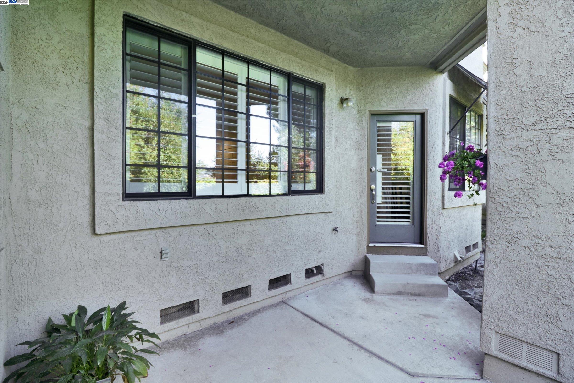 410 Canyon Woods Pl Unit: E