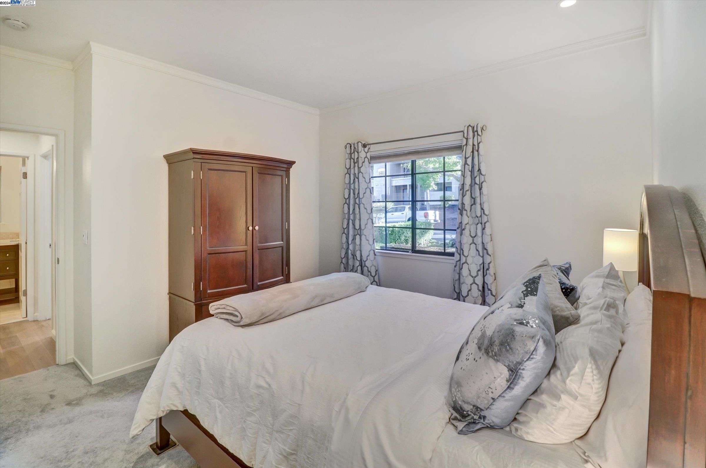 410 Canyon Woods Pl Unit: E