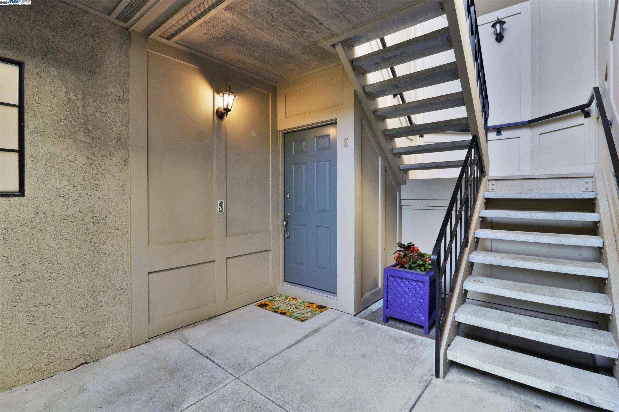 410 Canyon Woods Pl Unit: E