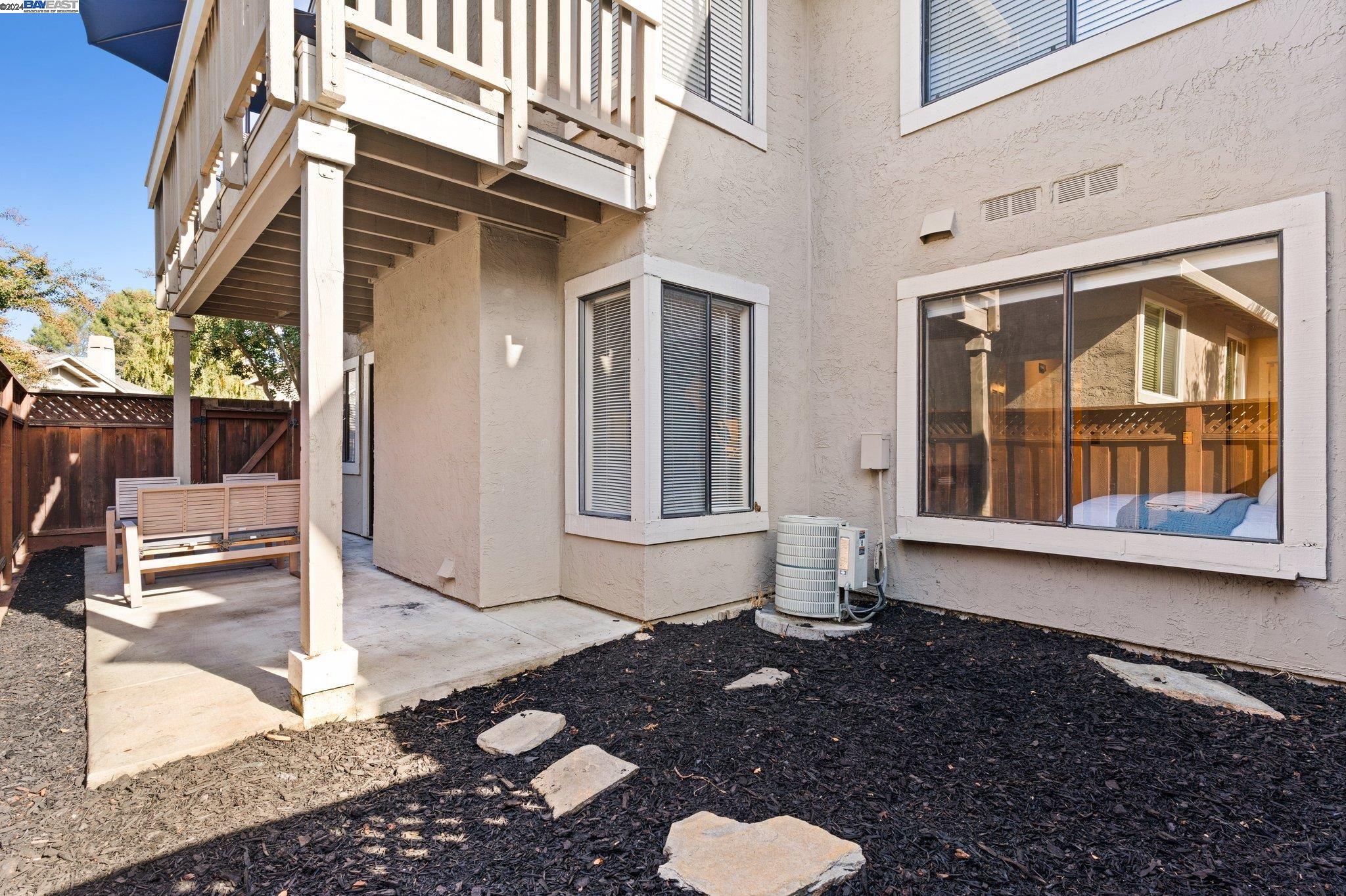 3713 Crow Canyon Rd