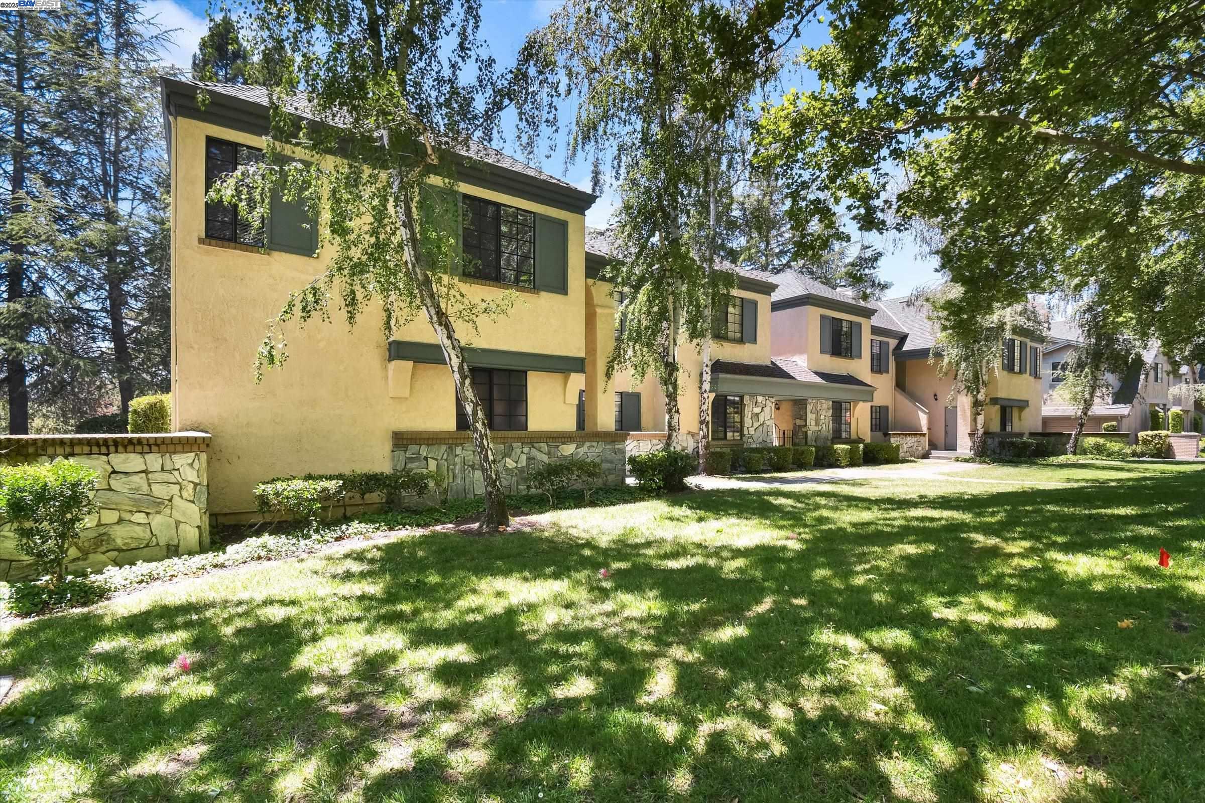 246 Canyon Woods Way # A