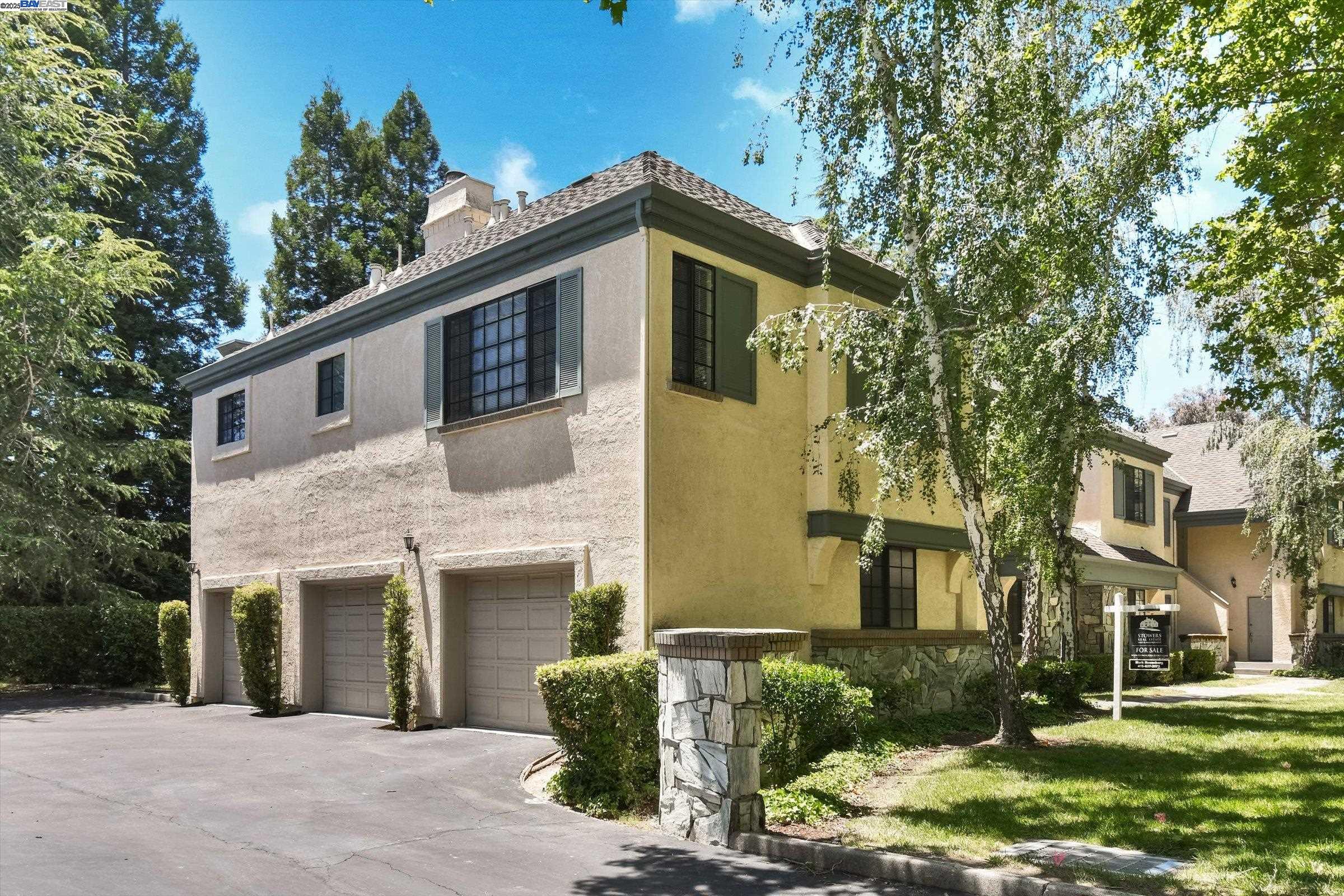 246 Canyon Woods Way # A