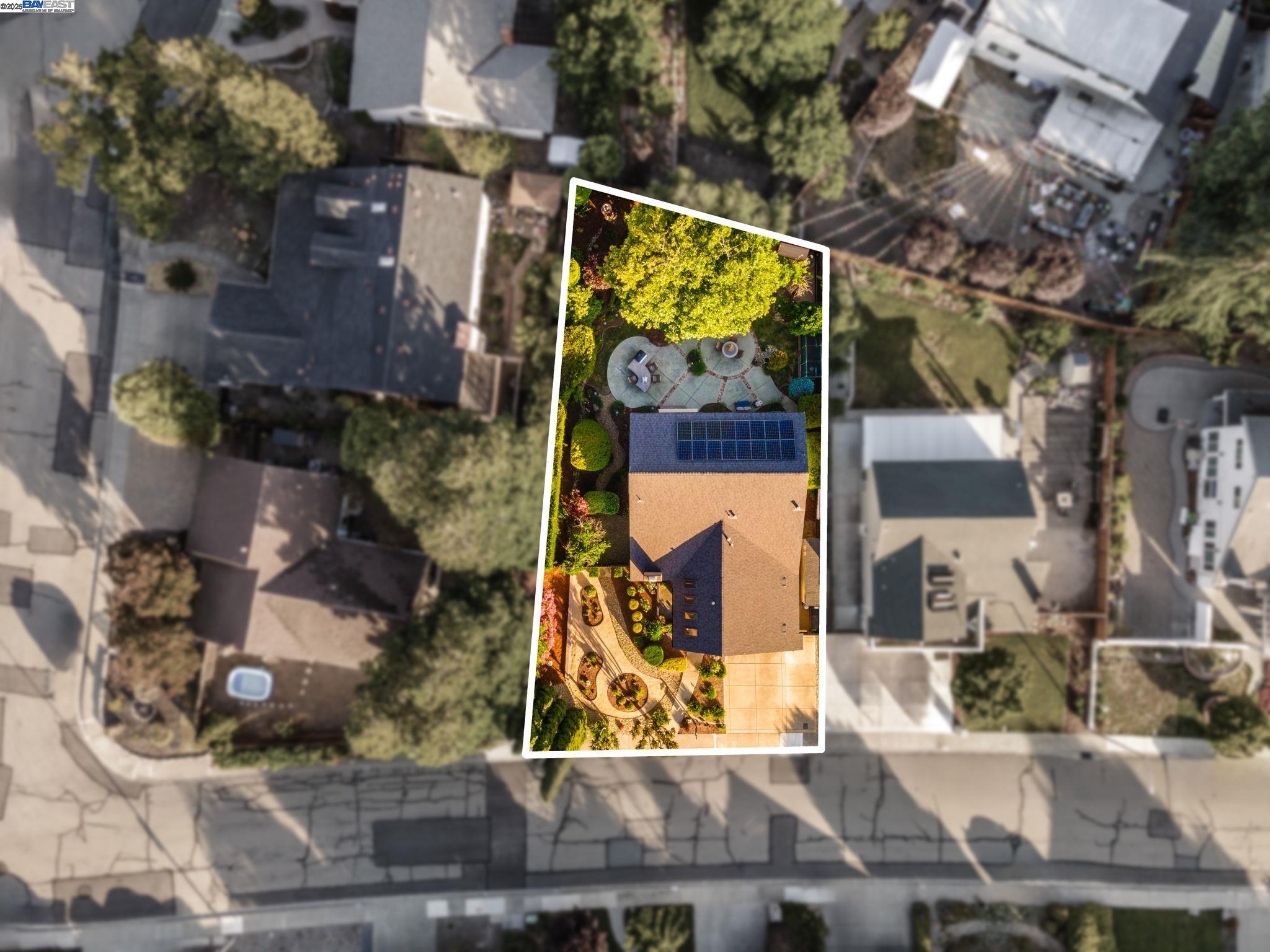 3366 Ensenada Dr