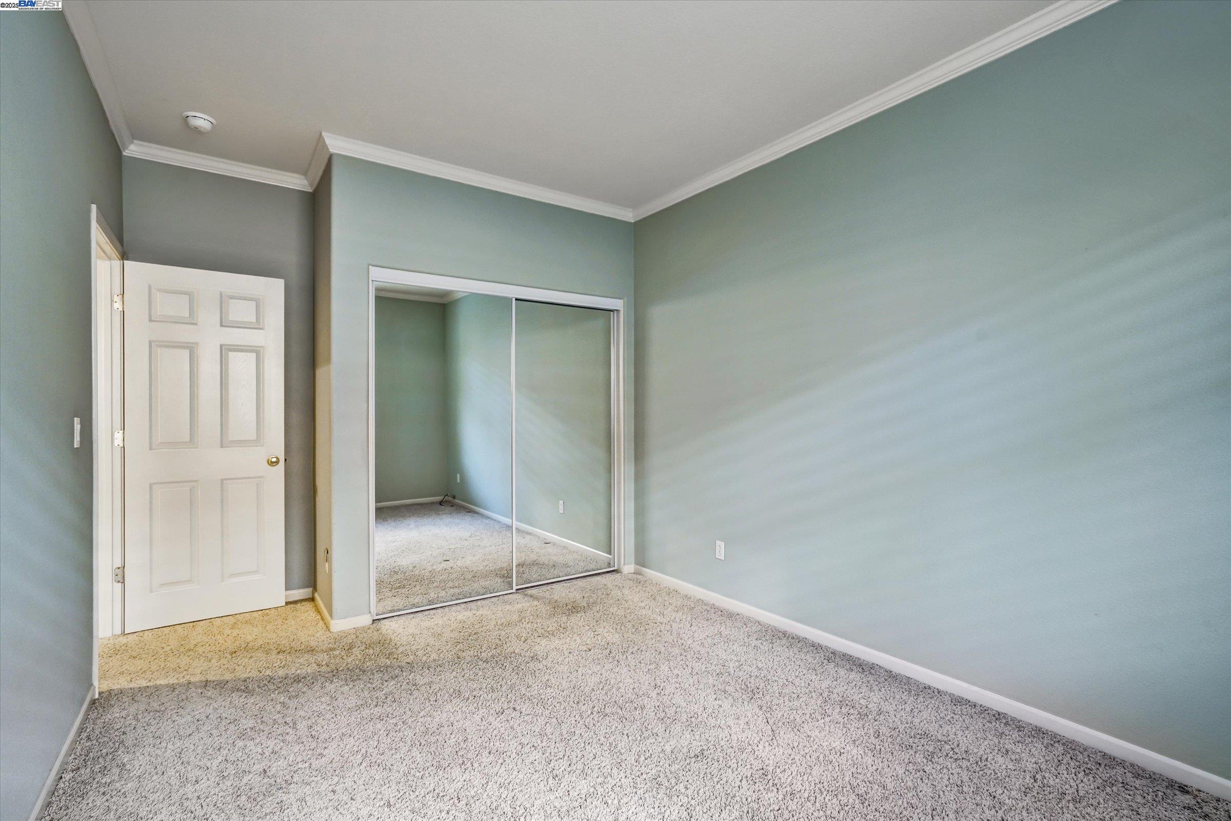 947 Autumn Oak Circle