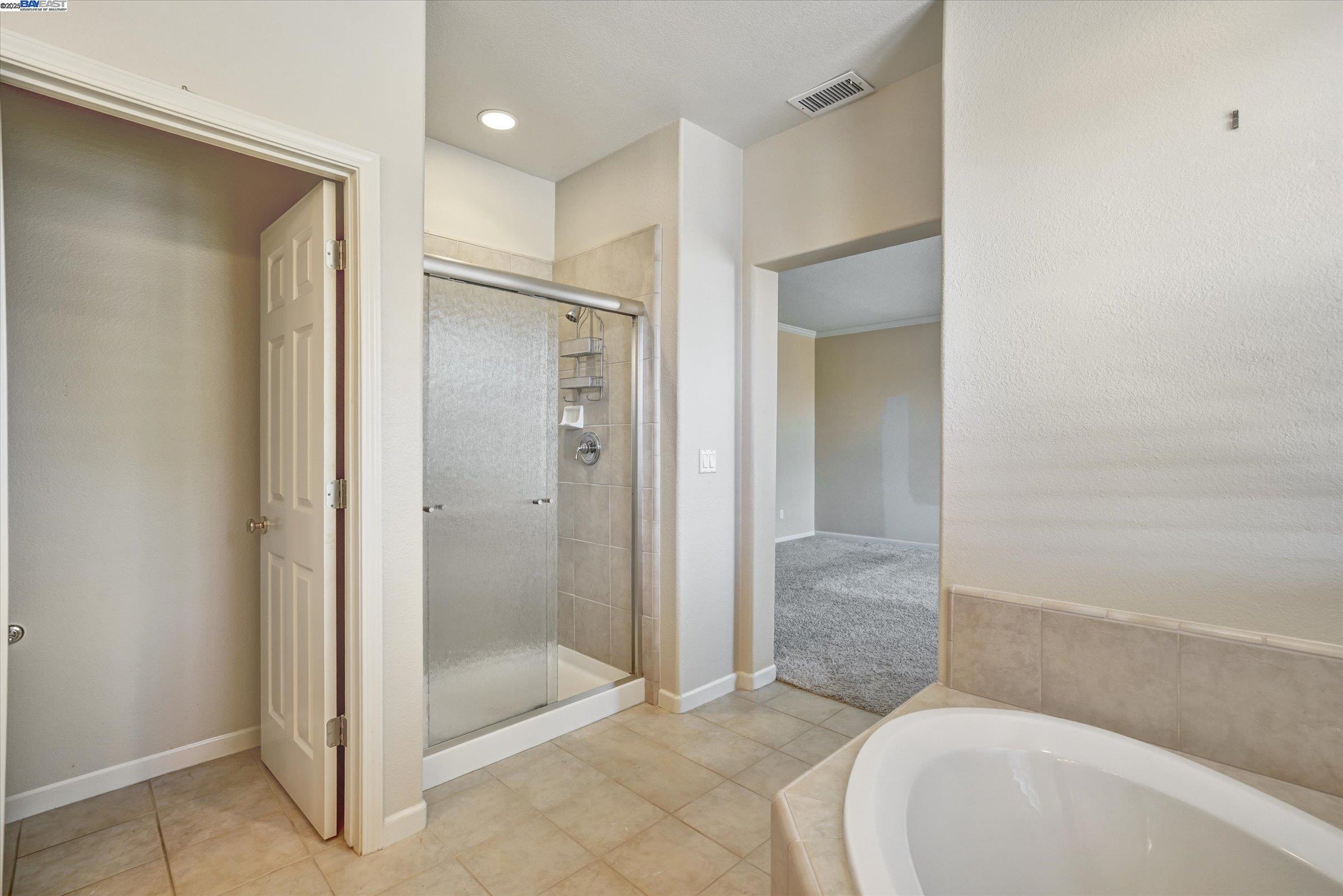 947 Autumn Oak Circle