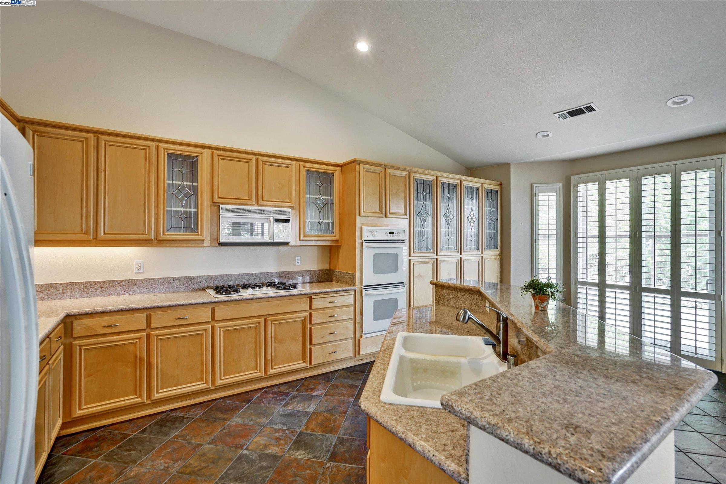 947 Autumn Oak Circle