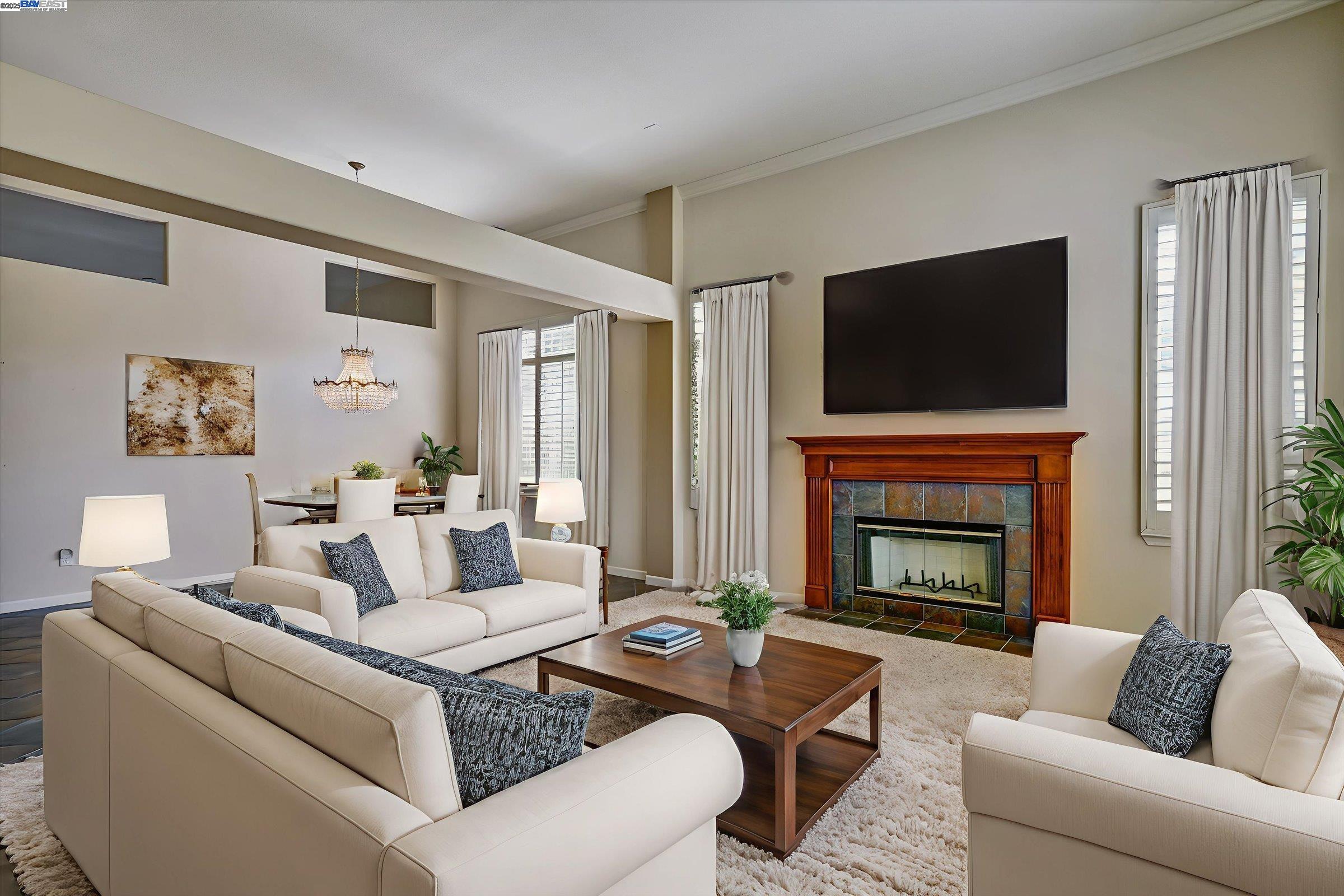 947 Autumn Oak Circle