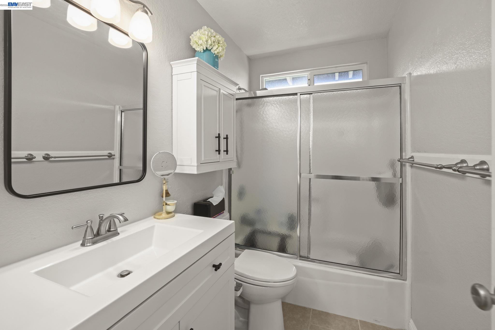 7584 Silvertree Ln # 13