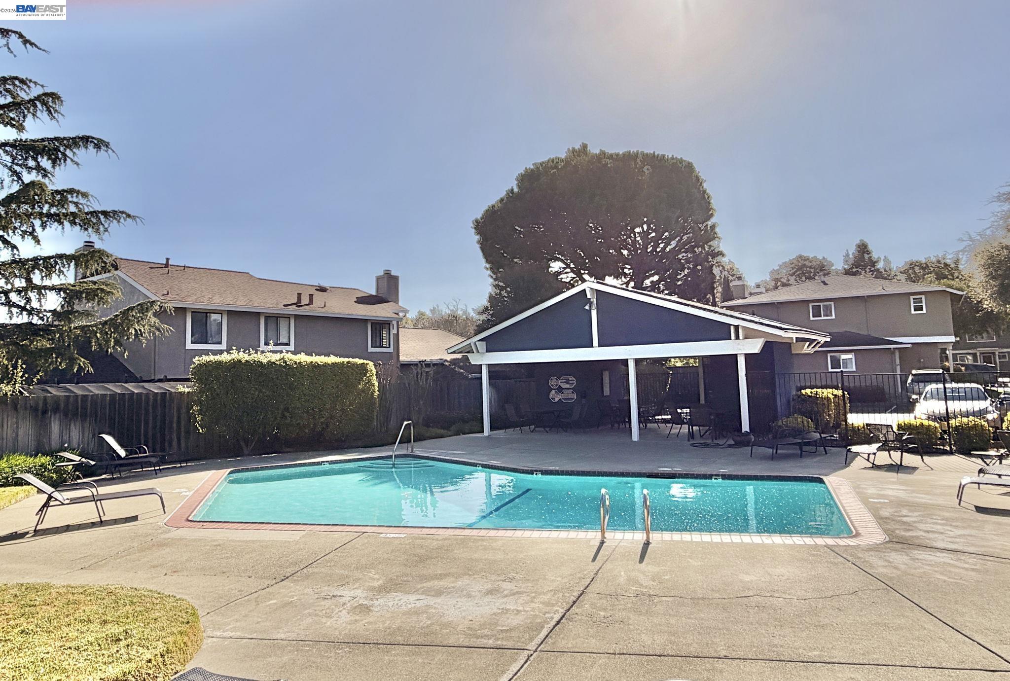 7584 Silvertree Ln # 13