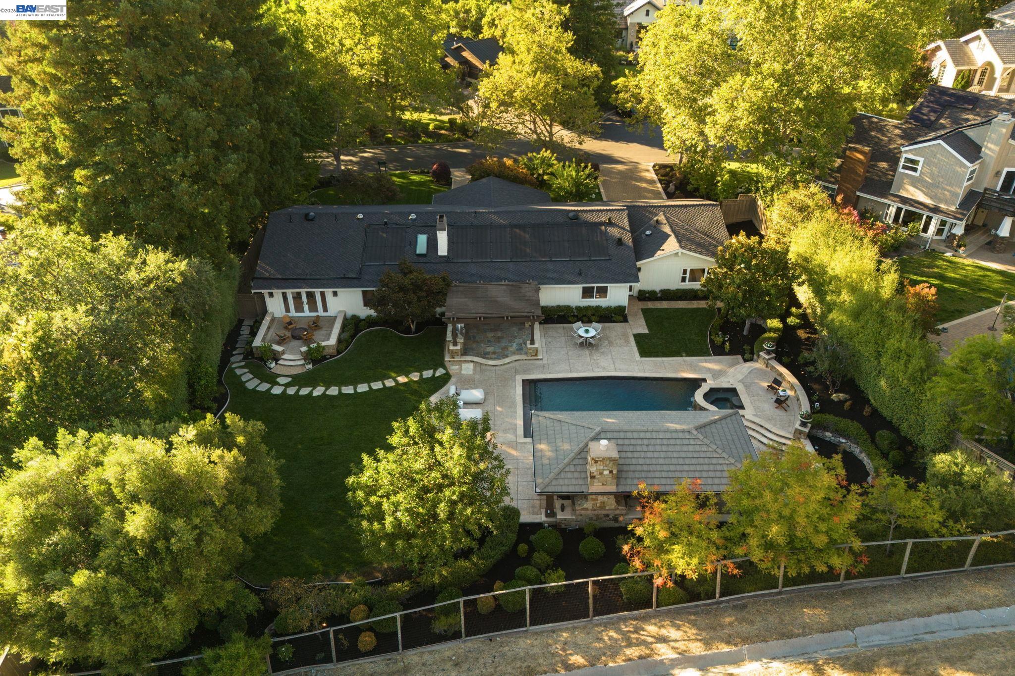 2780 Mossy Oak Dr