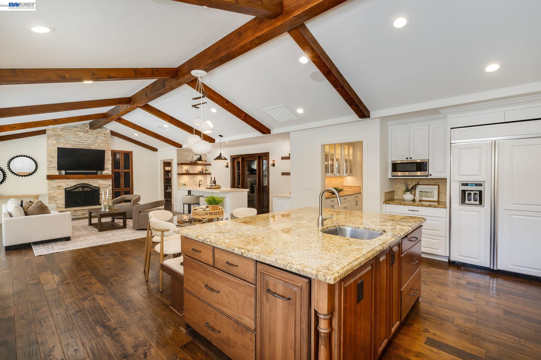2780 Mossy Oak Dr