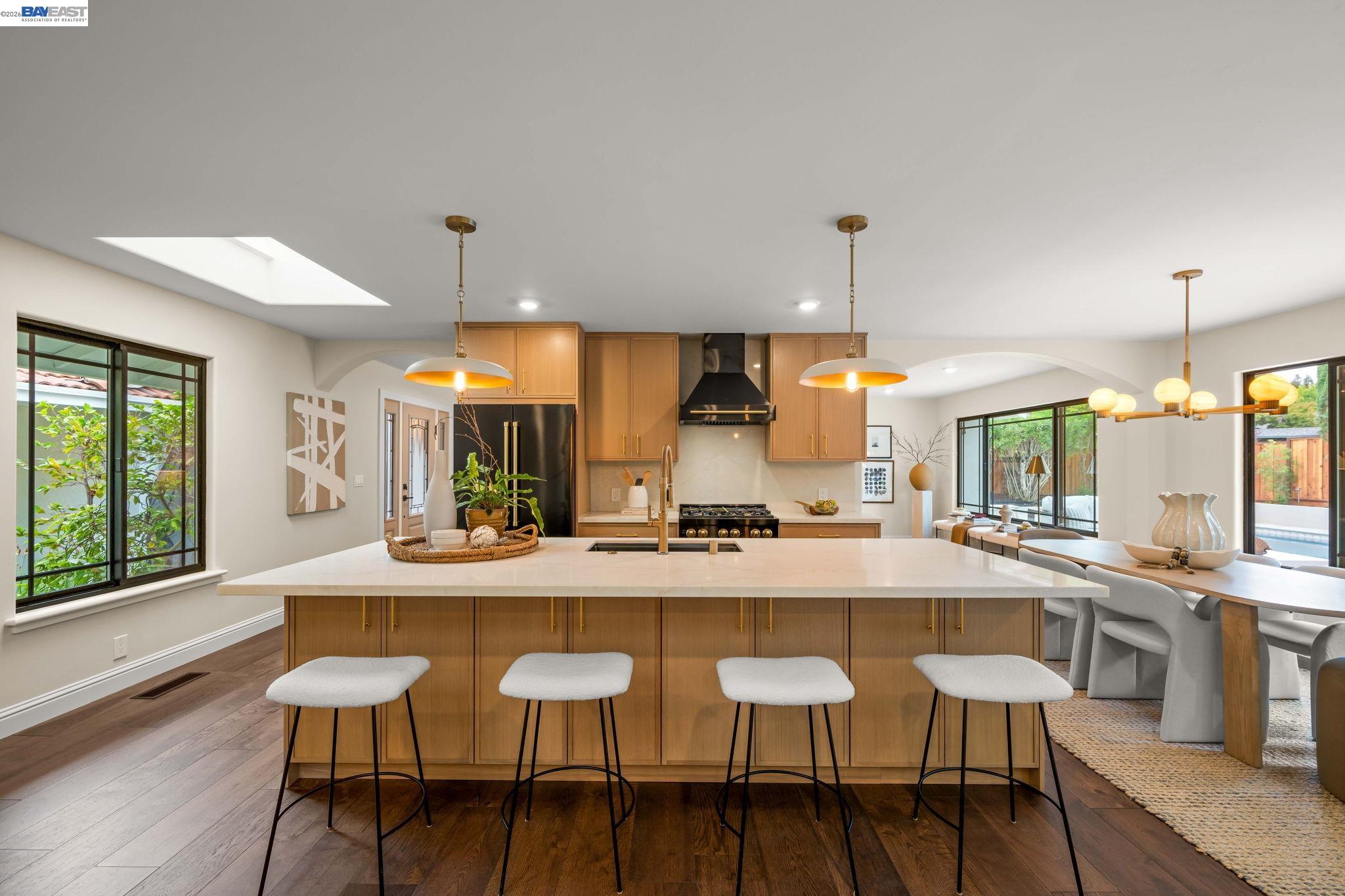 2883 Bowling Green Dr