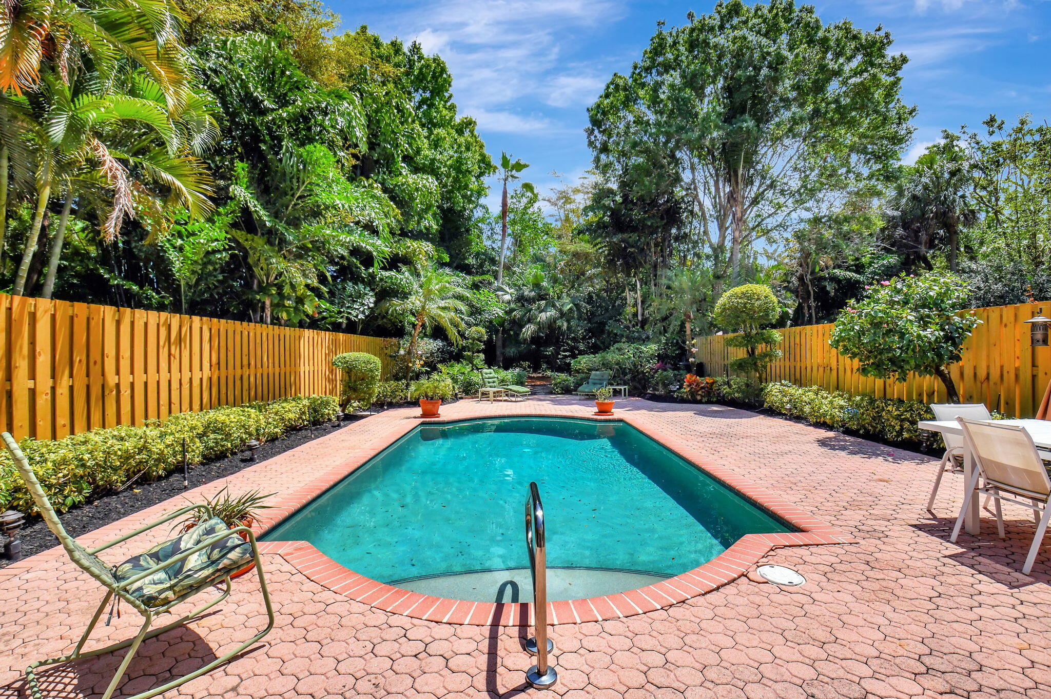 2462 NW 66th Drive