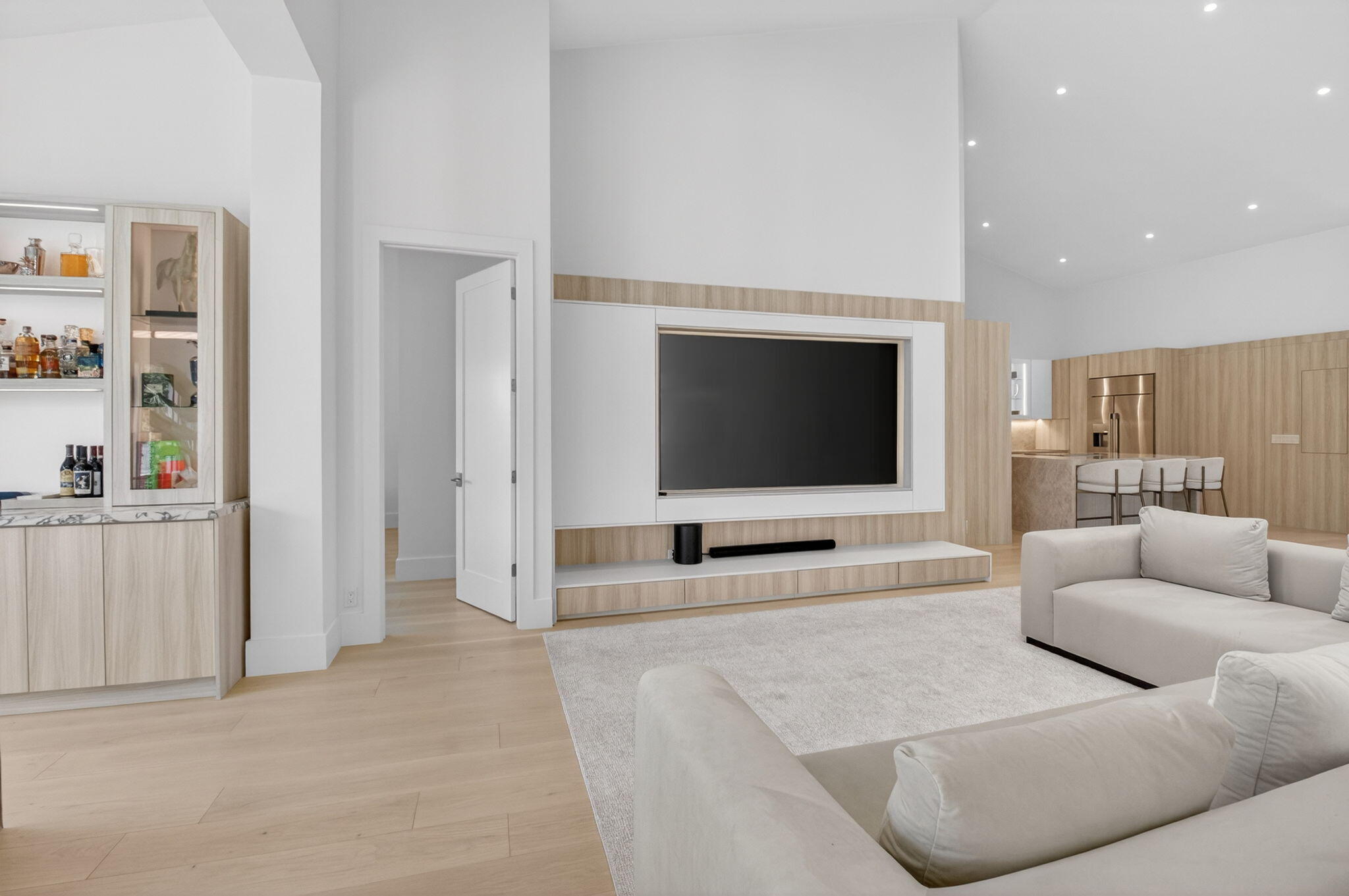 5846 NW 24th Avenue 202