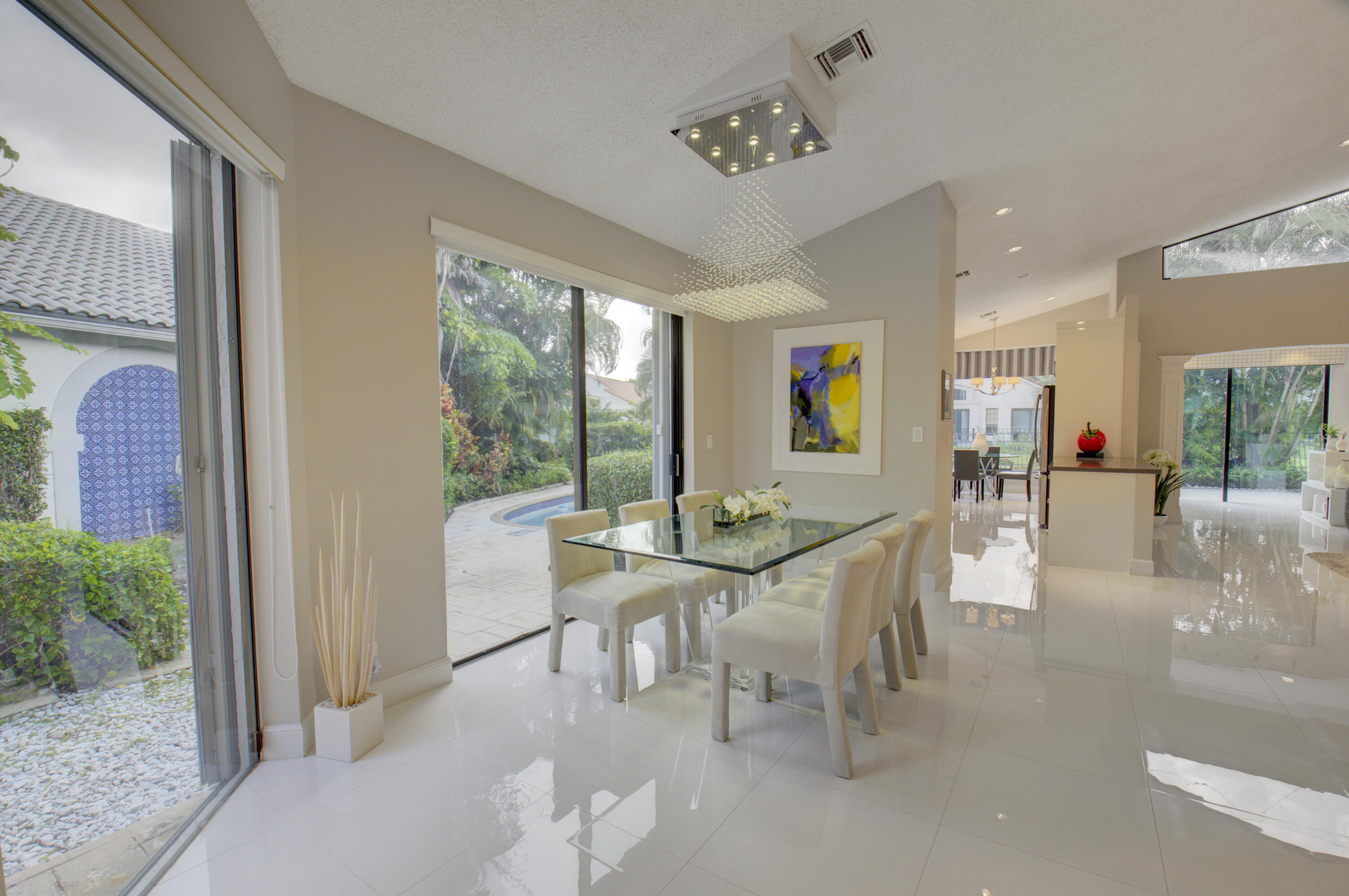 2106 NW 60th Circle