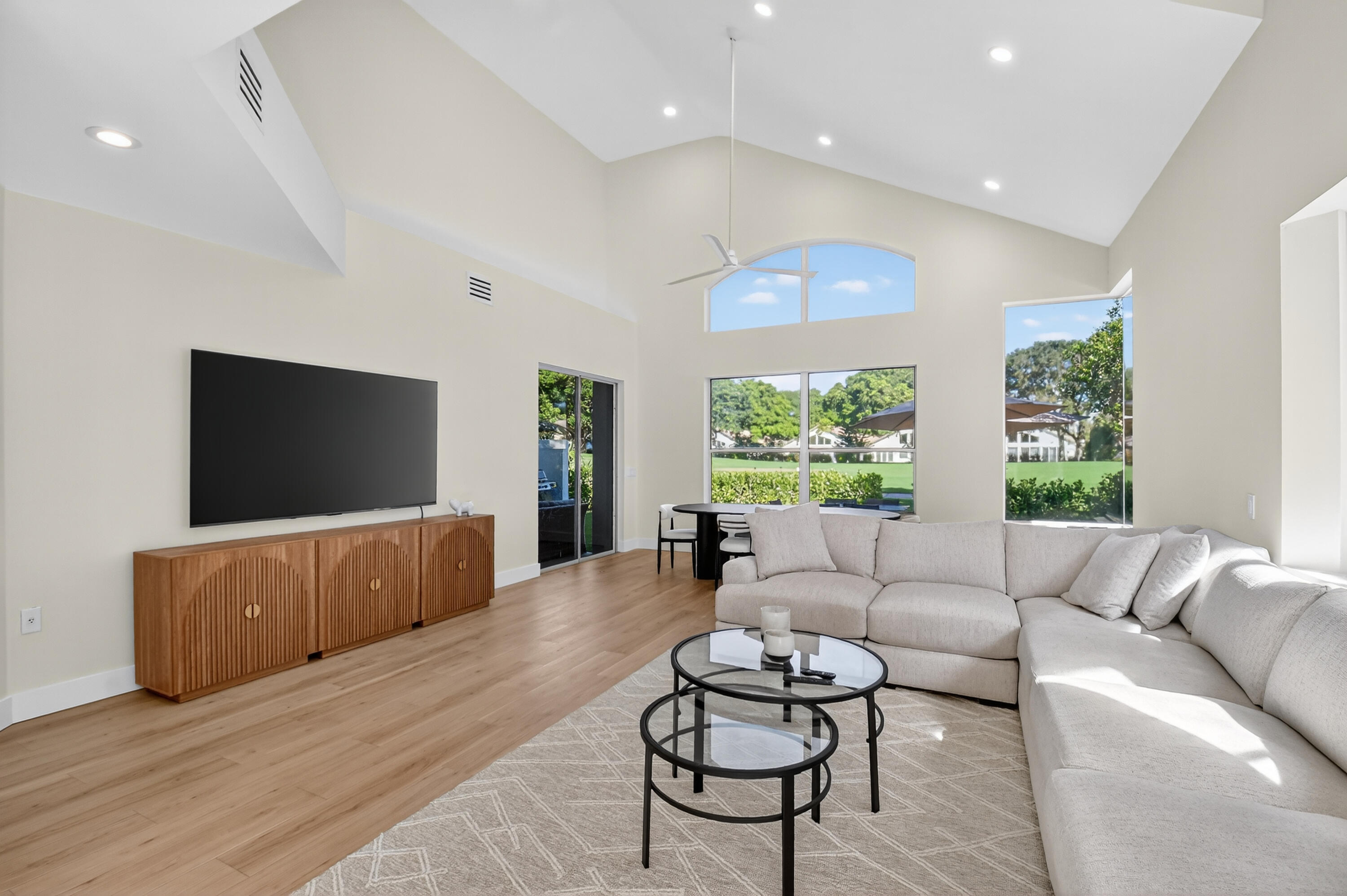 2237 NW 53rd Street