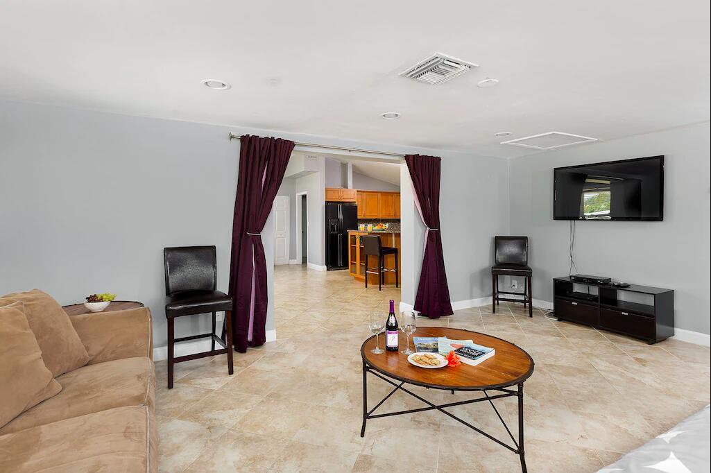 272 NW 45th Street