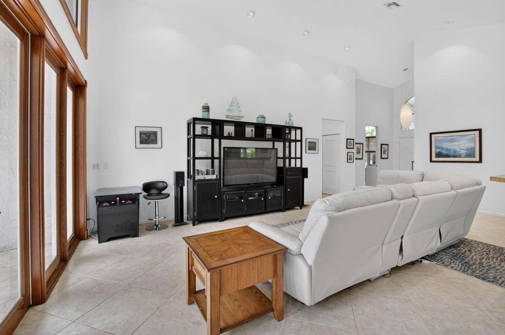 2054 NW 56th Street