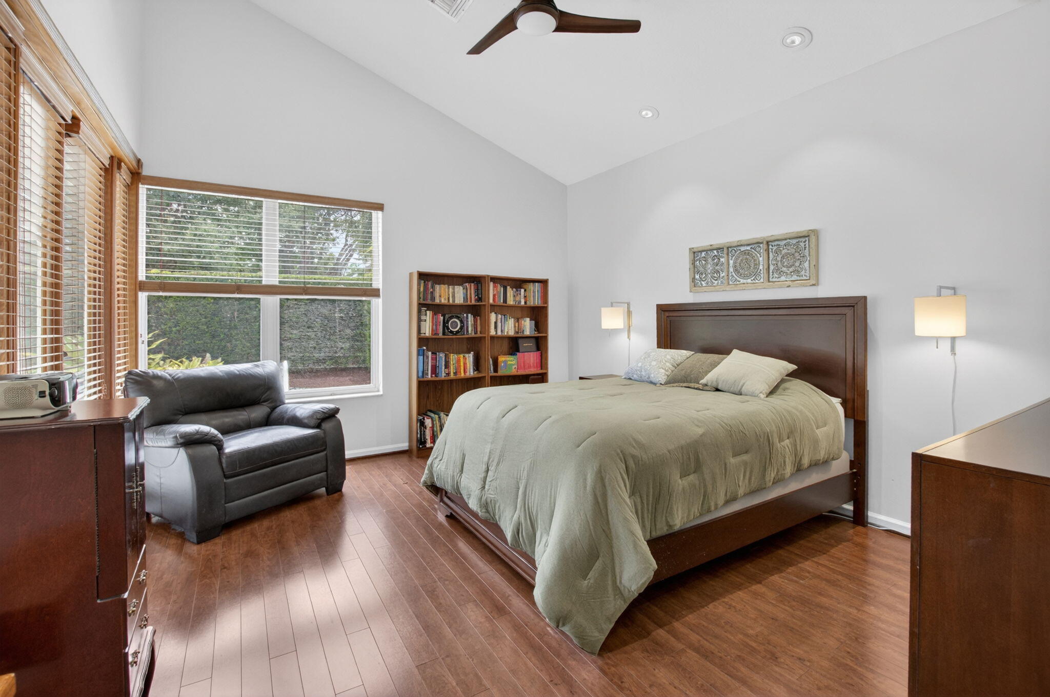 2054 NW 56th Street