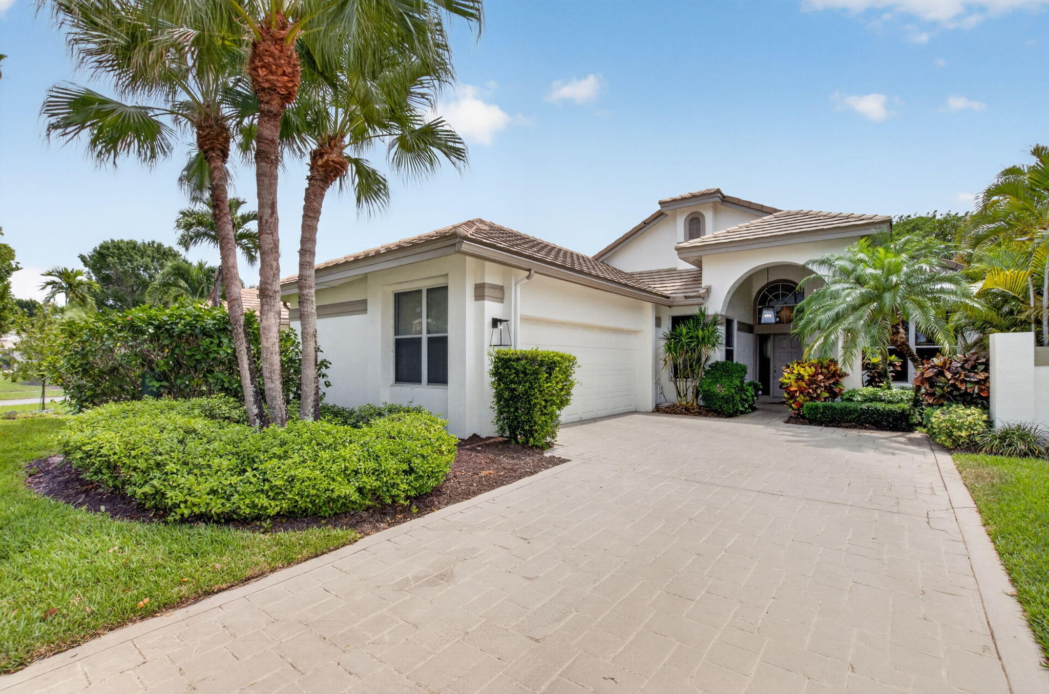 2054 NW 56th Street