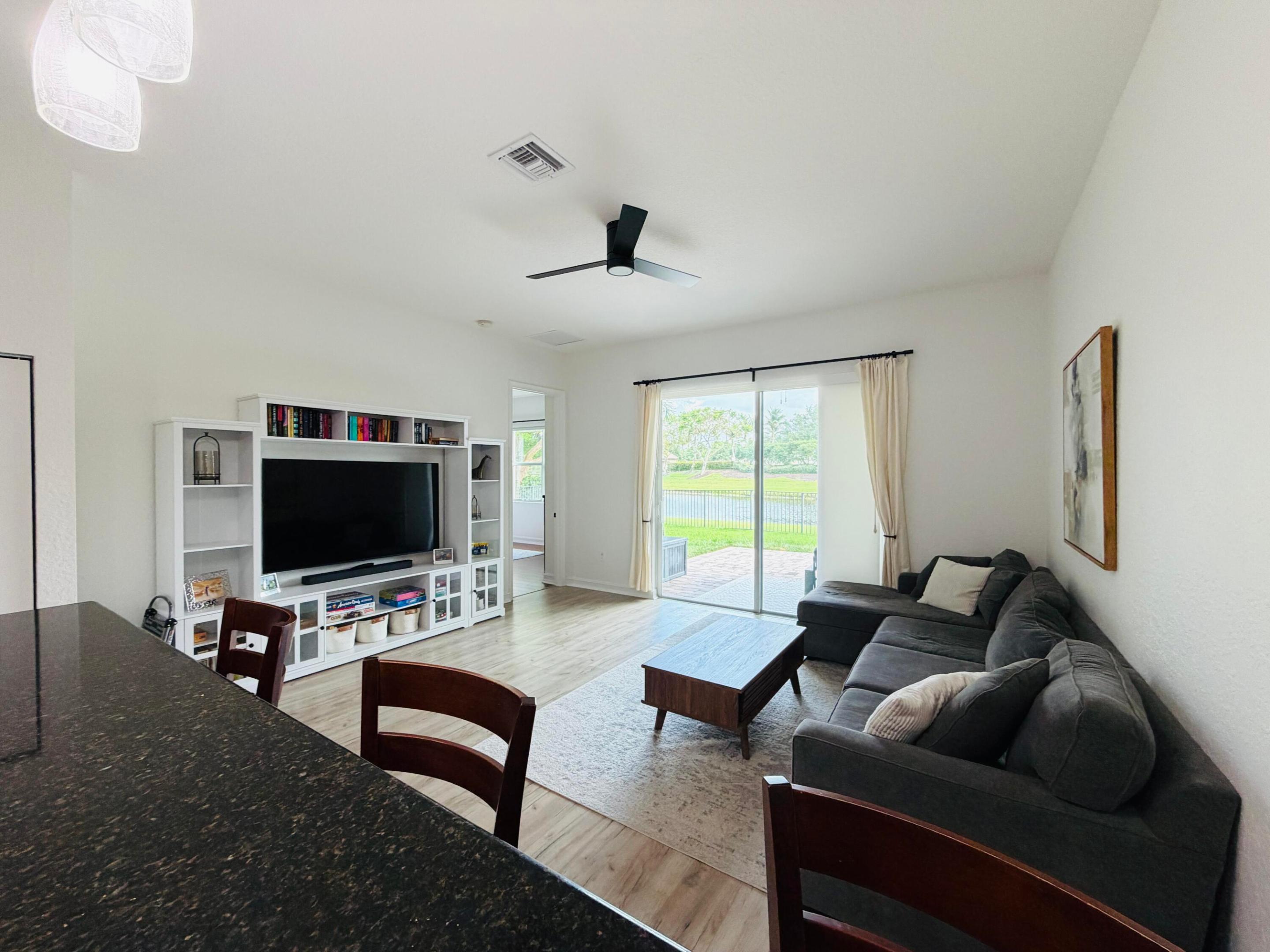 8469 Calabria Lakes Drive