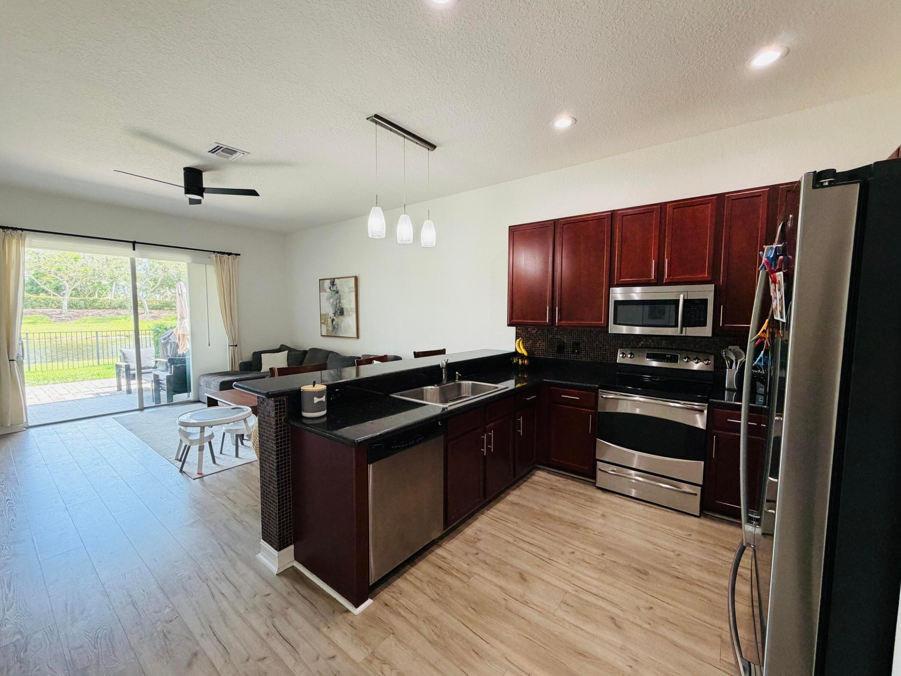 8469 Calabria Lakes Drive