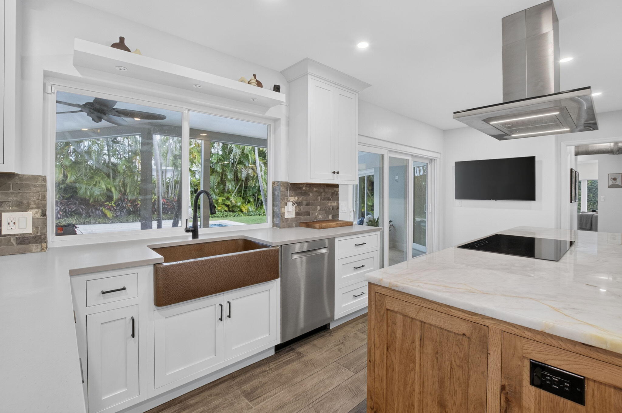 2006 NW 3rd Avenue