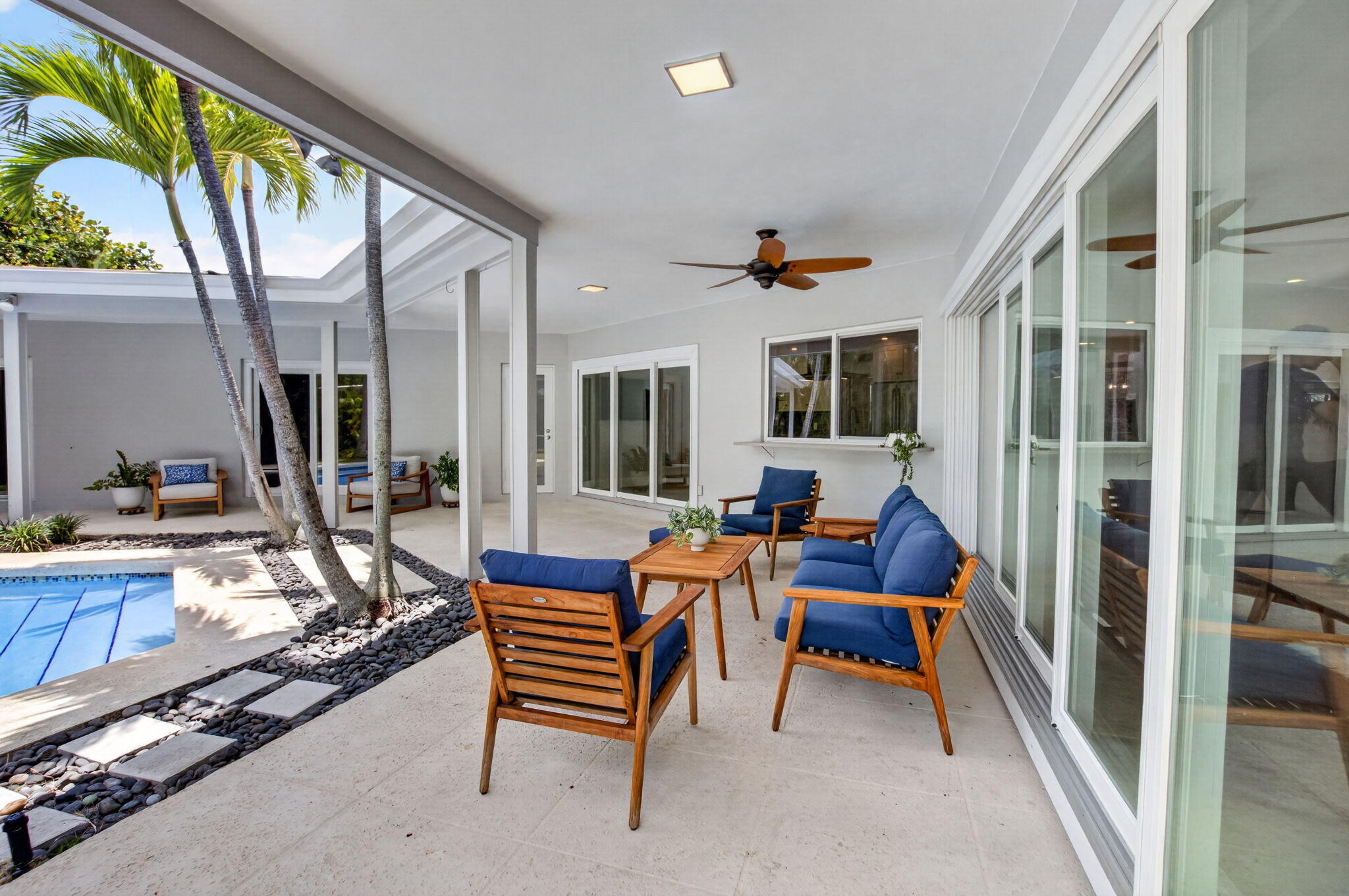 2006 NW 3rd Avenue