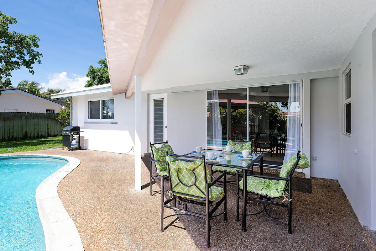 4348 NW 2nd Terrace