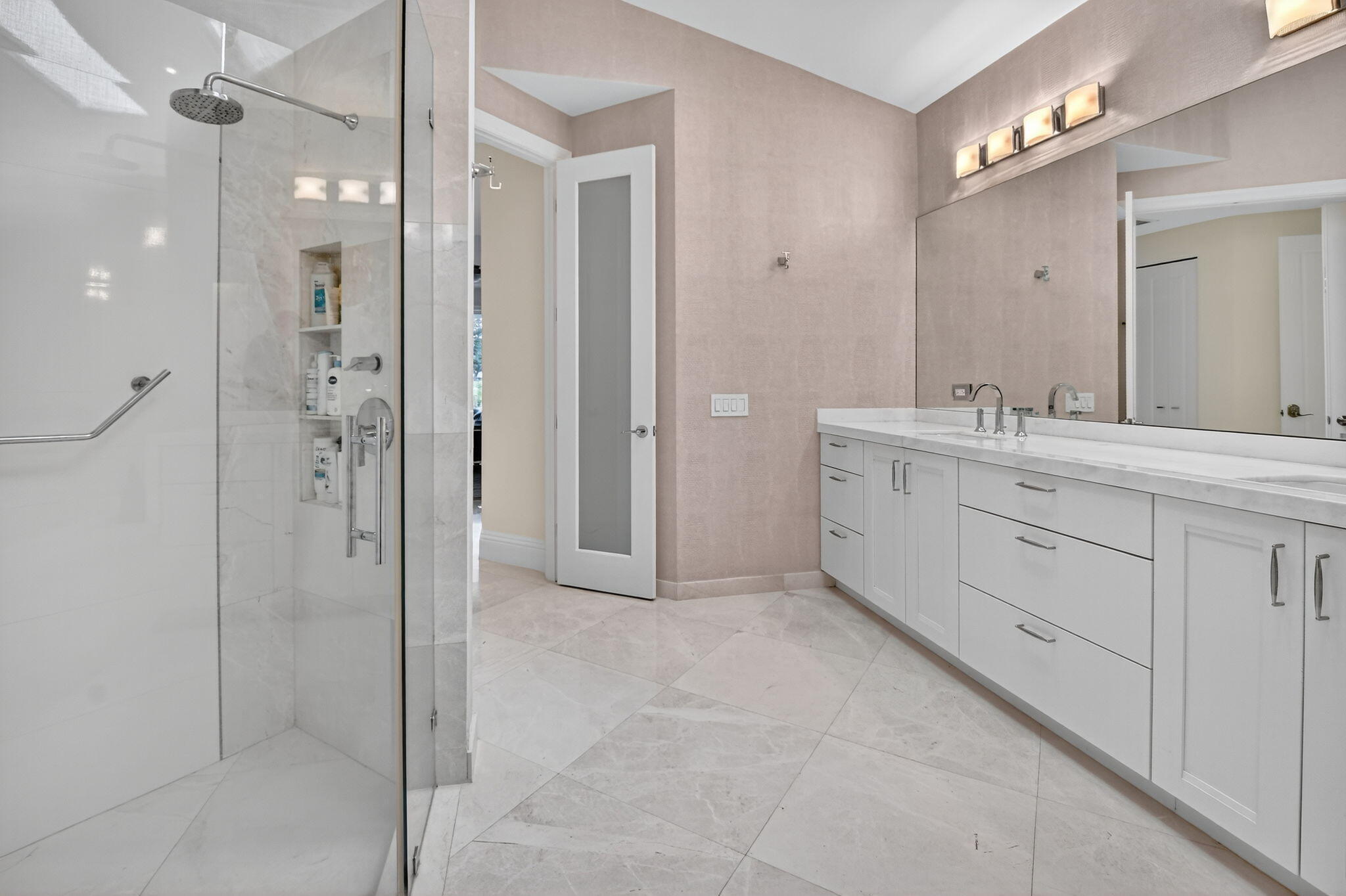 2563 NW 63rd Street