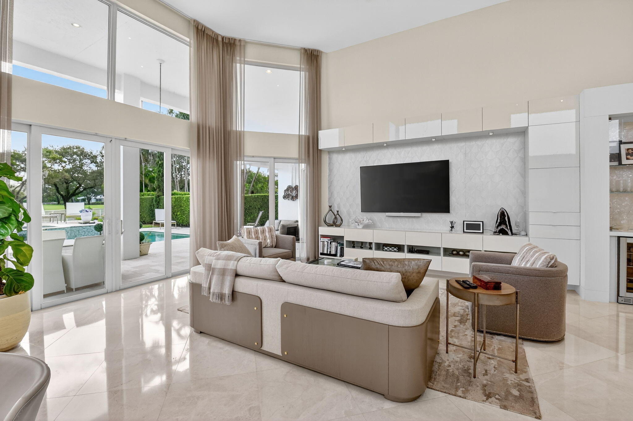 2563 NW 63rd Street